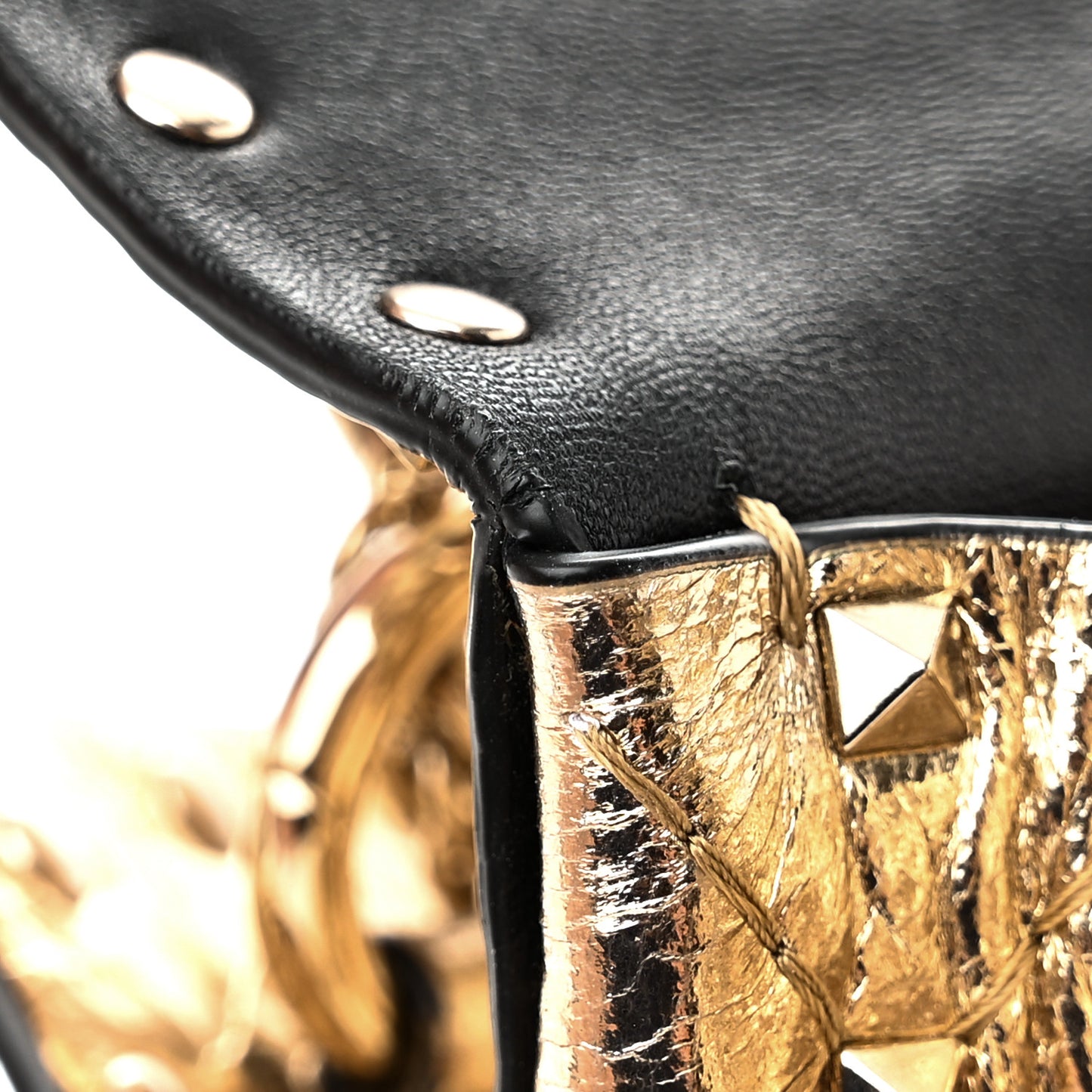 Metallic Wrinkled Lambskin Medium Rockstud Spike Shoulder Bag Mekong