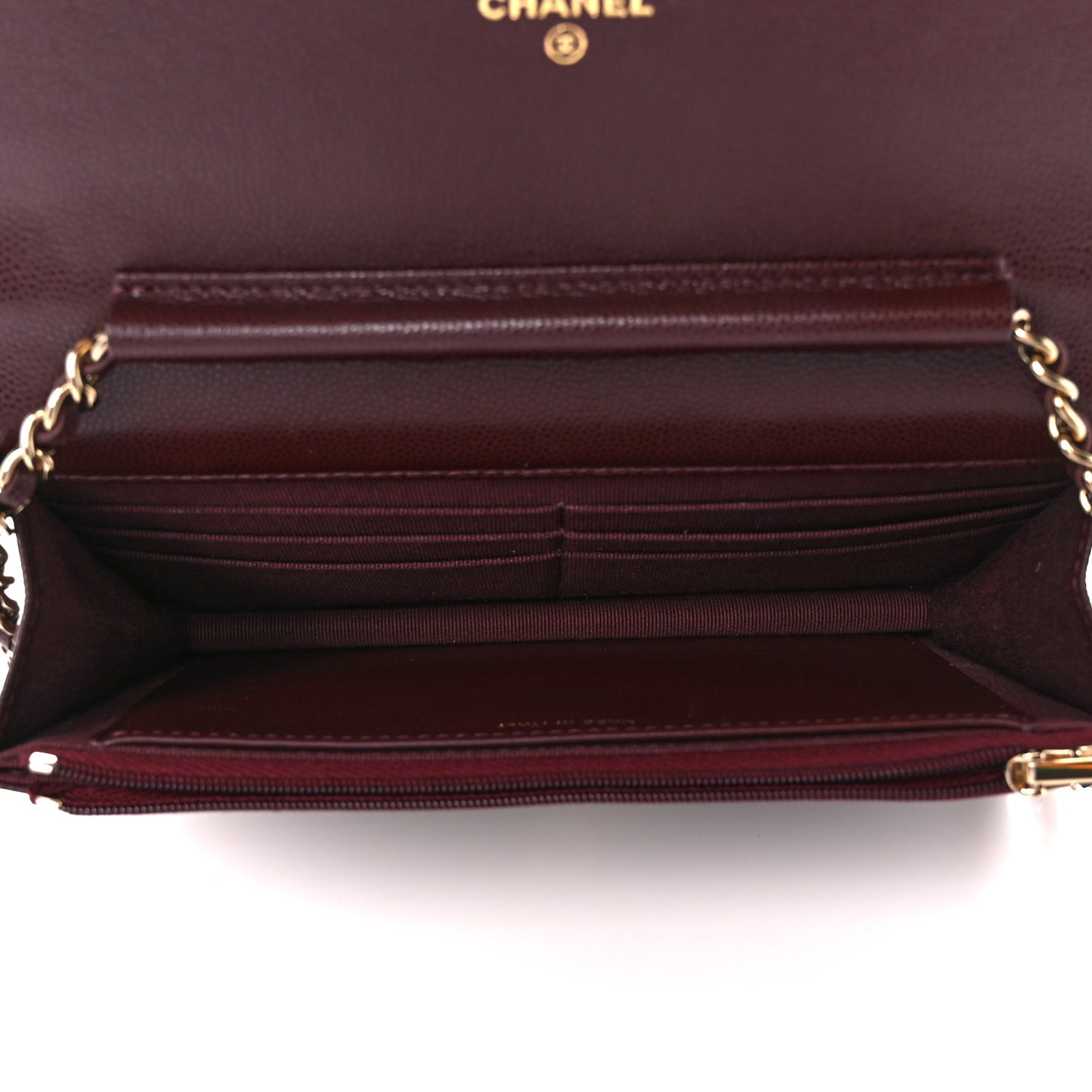 Shiny Caviar Quilted Strass Wallet On Chain WOC Bordeaux