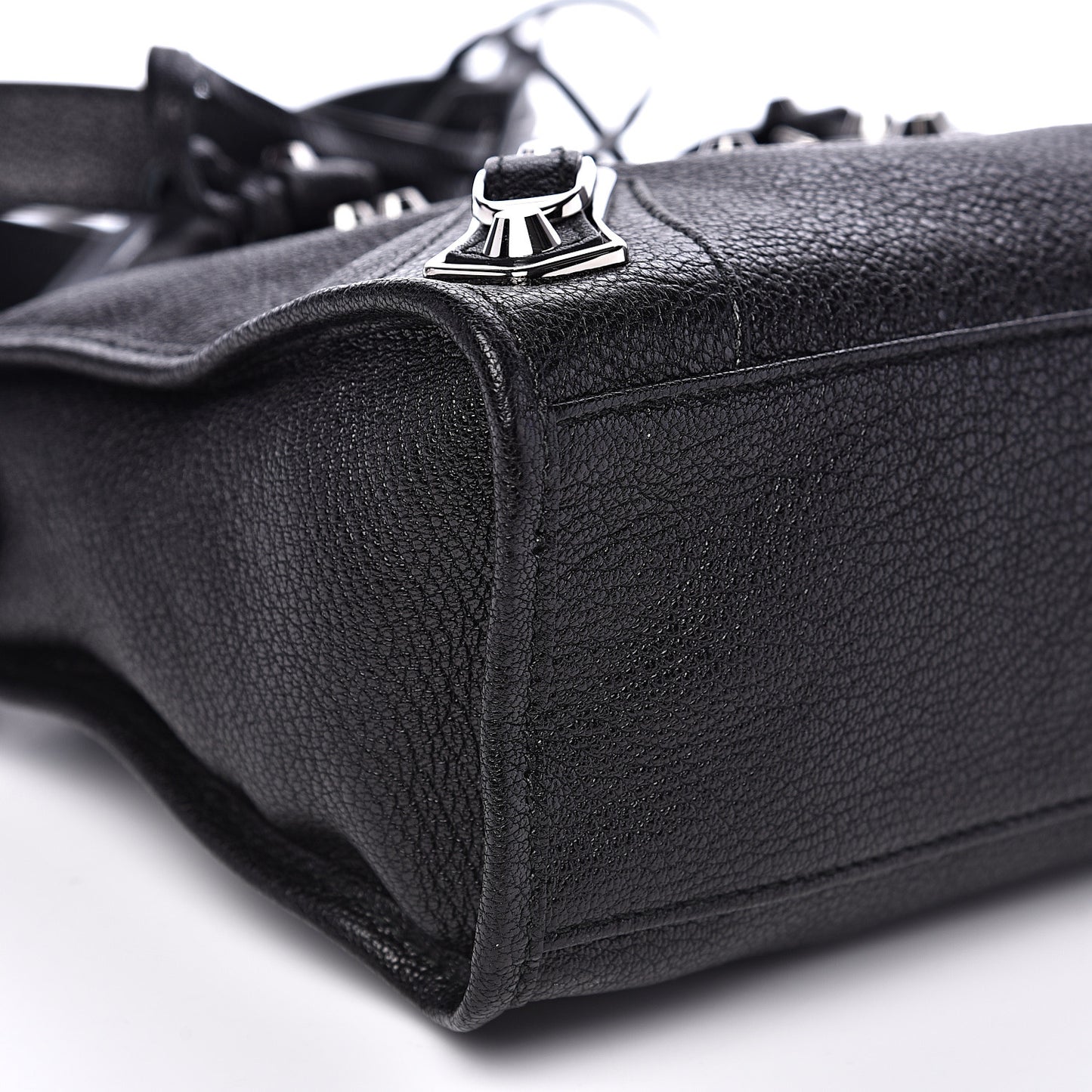 Chevre Silver Metallic Edge Hardware S City Black