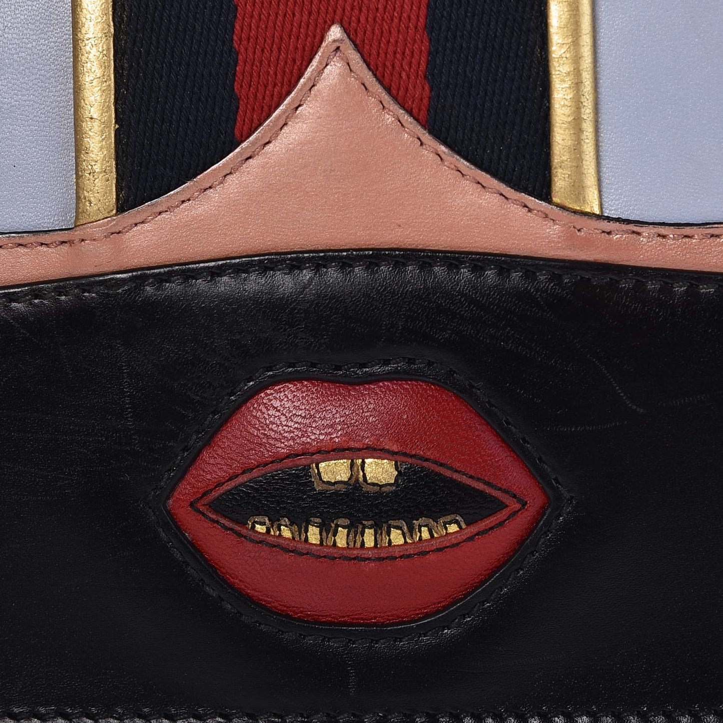 Calfskin Web Heart Medium GG Marmont Chain Handle Bag Black