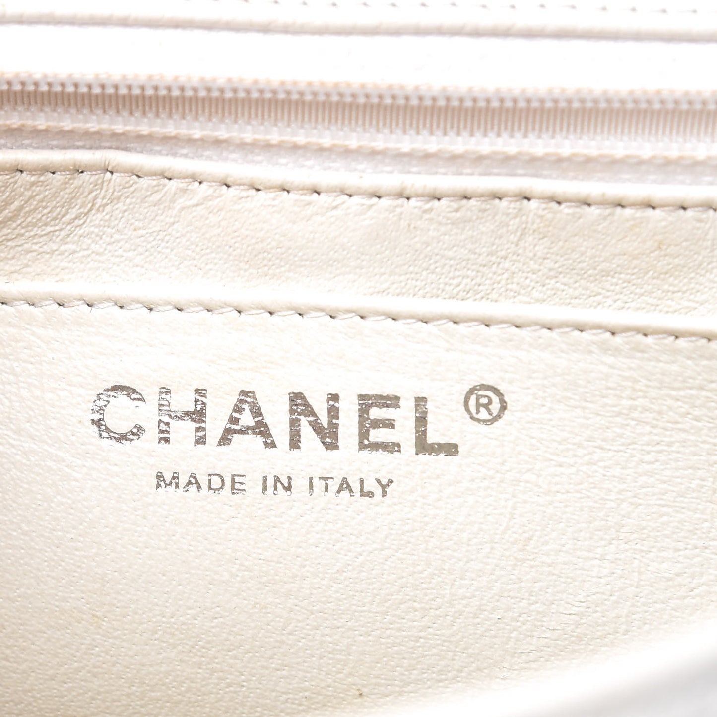 Caviar Quilted Jumbo Single Flap White