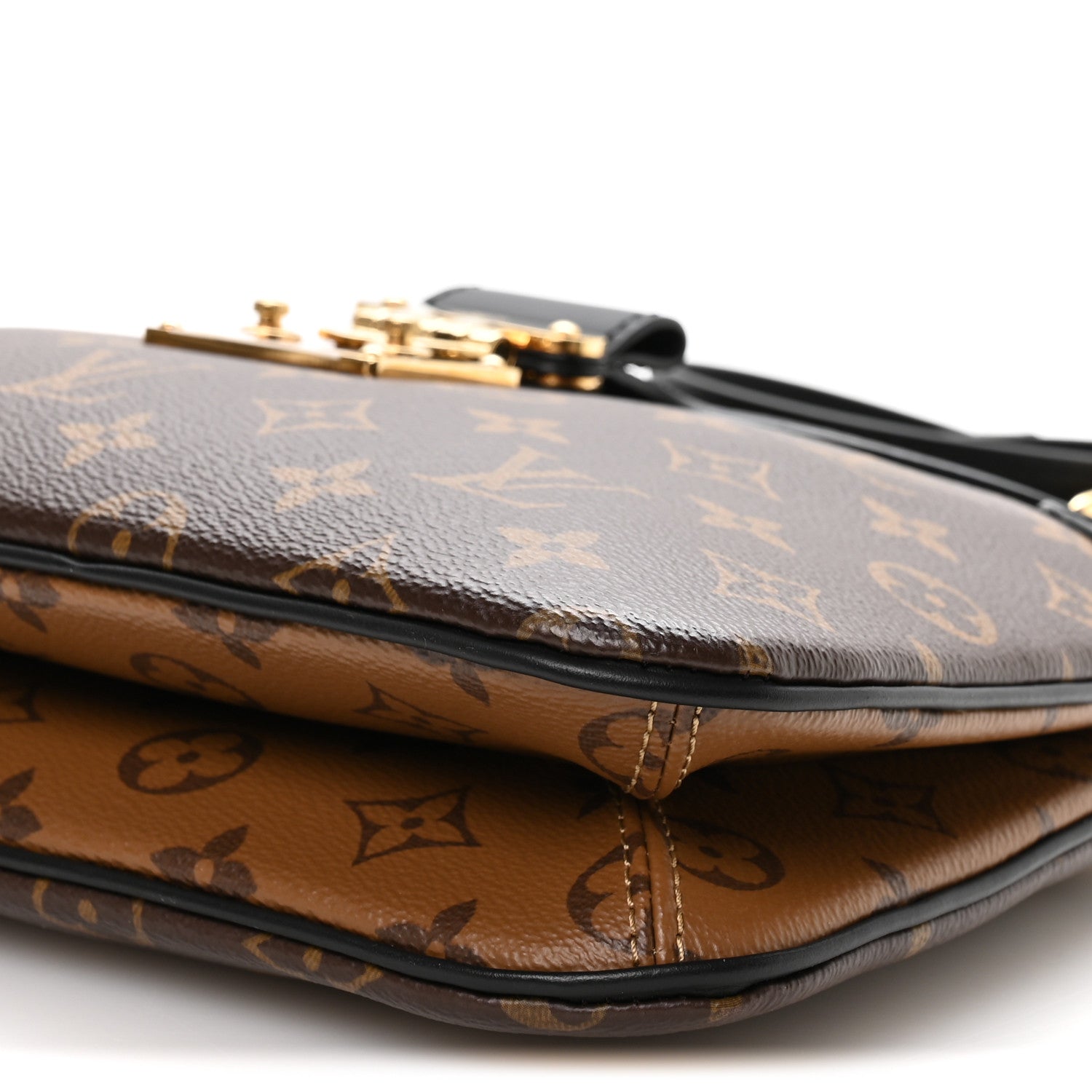 Louis Vuitton Reverse Monogram Twinny 9 of 9