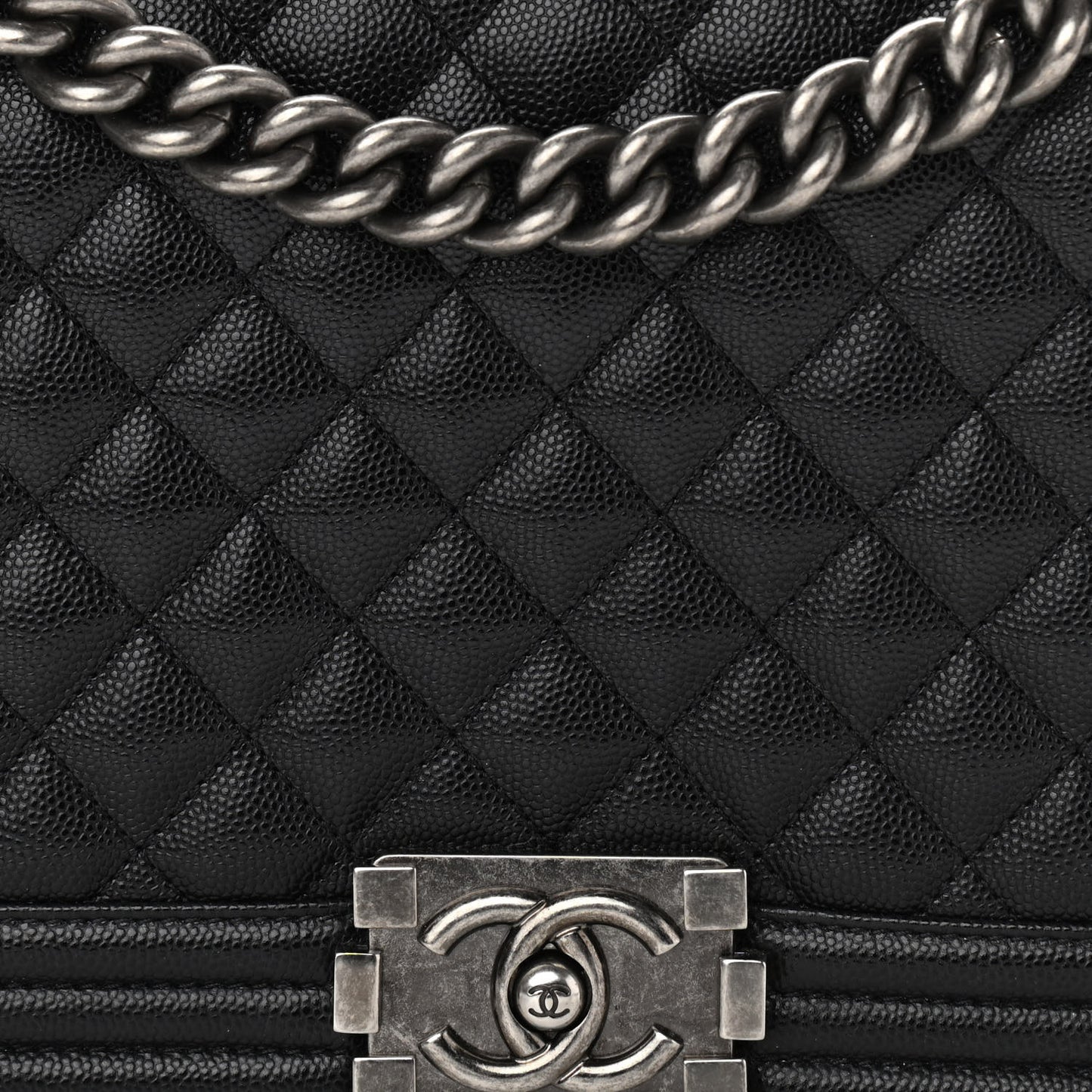 Caviar Quilted New Medium Boy Flap Black