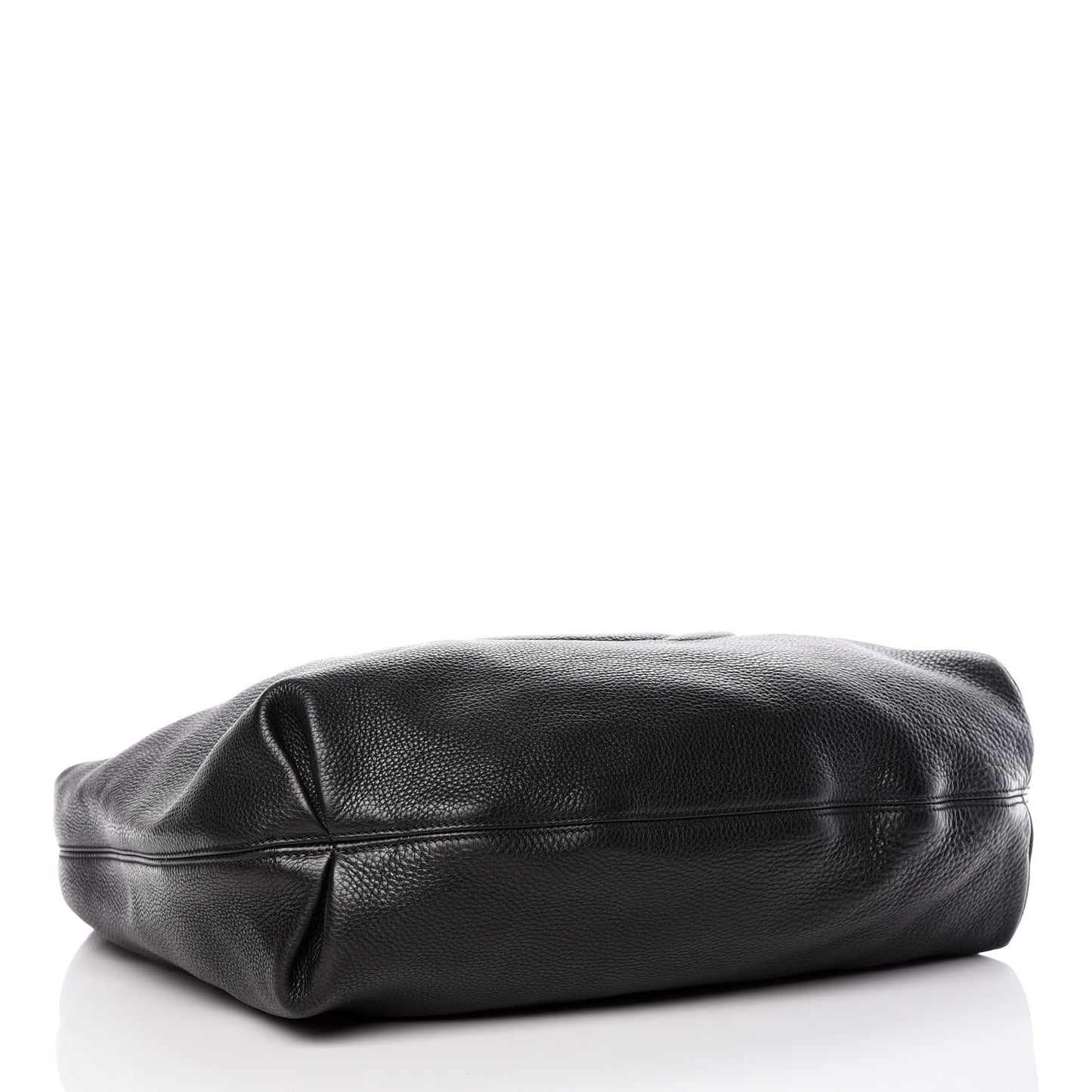 Pebbled Calfskin Large Soho Hobo Black