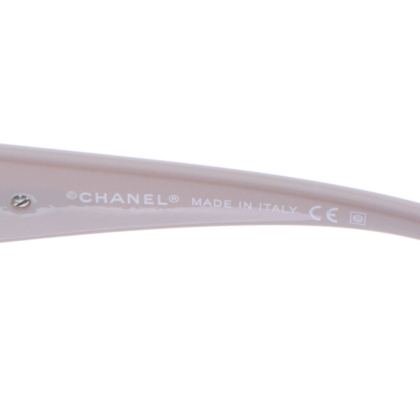 Camellia CC Sunglasses 6032 White