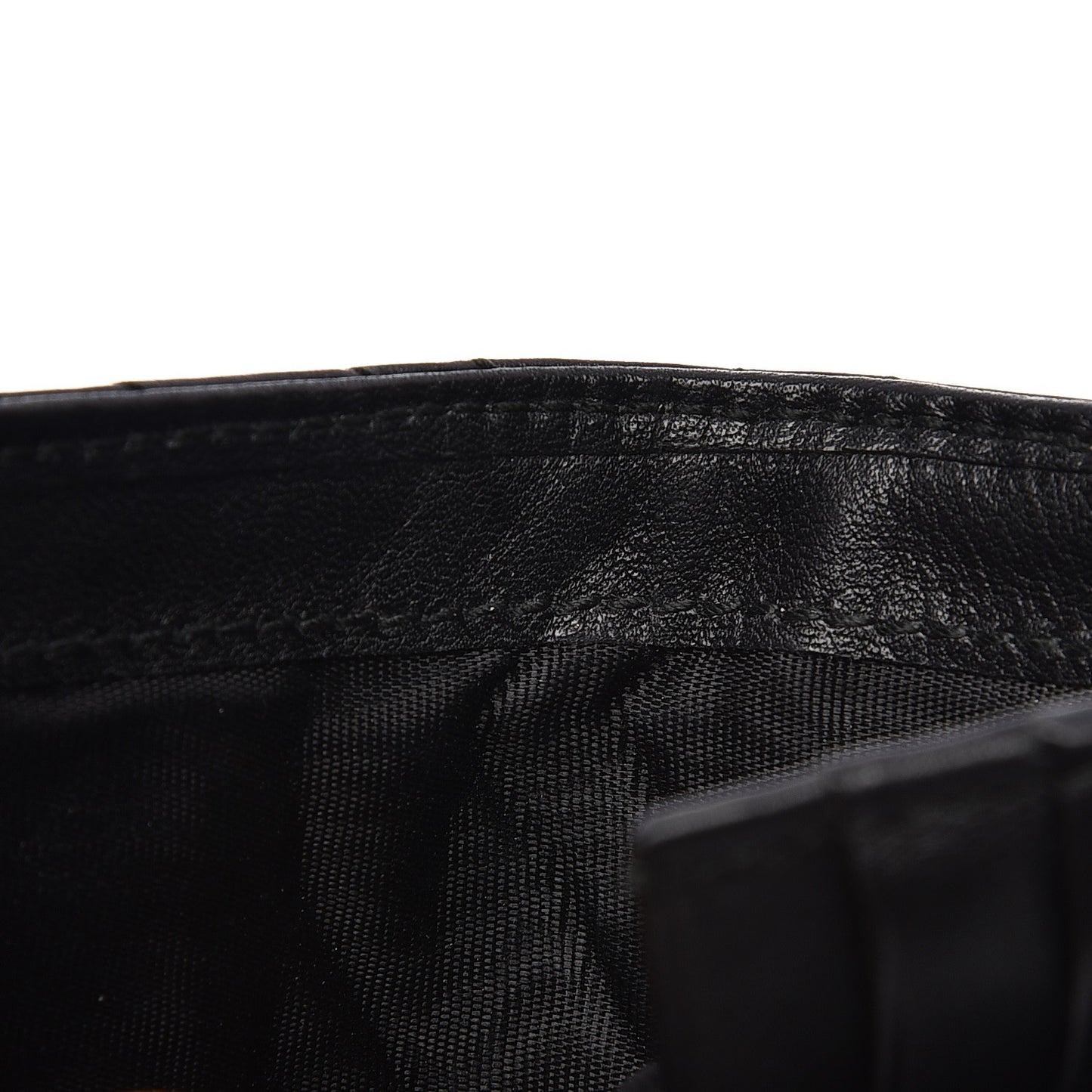 Calfskin Matelasse GG Marmont Card Case Black