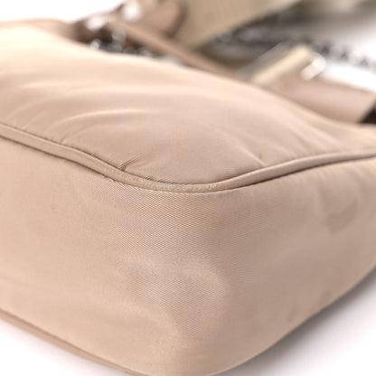 Prada Nylon Re-Edition 2005 Shoulder Bag Cammeo 7 of 16