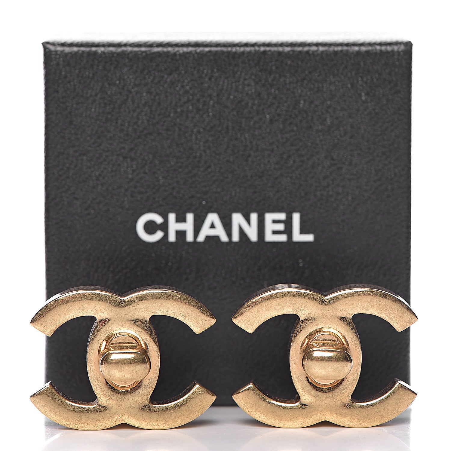 Chanel Metal CC Turnlock Clip On Earrings Gold 4 of 4
