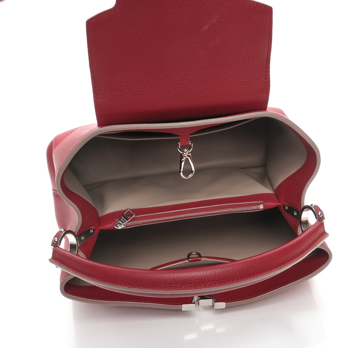 Veau Cachemire Capucines MM Cherry