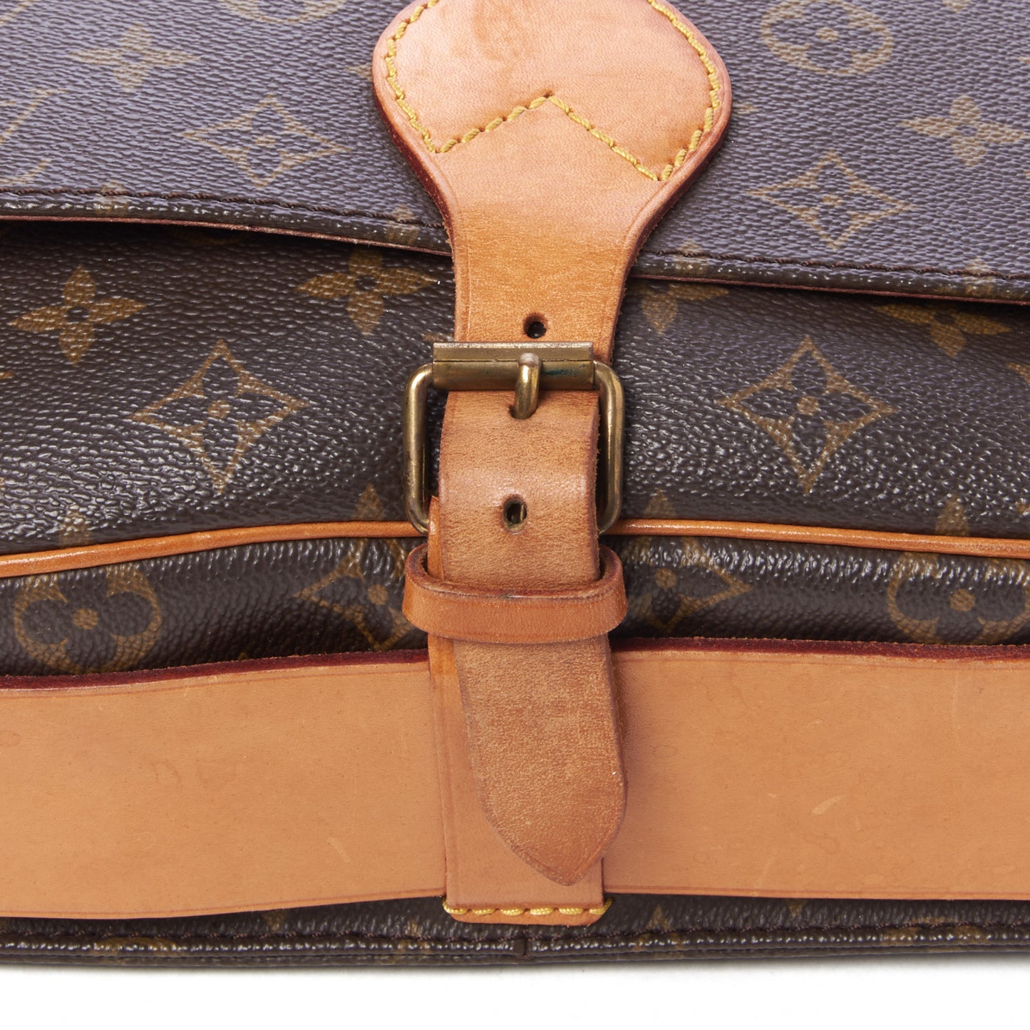 Monogram Cartouchiere 26