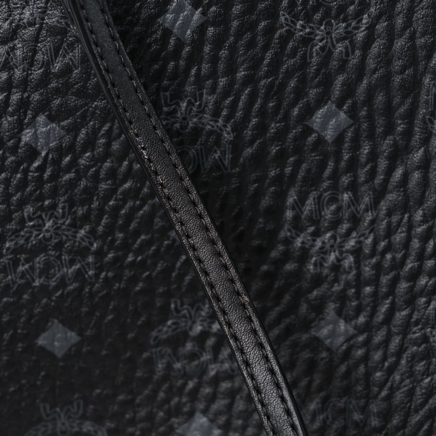 MCM Visetos Liz Shopper Tote Pouch Black 14 of 15