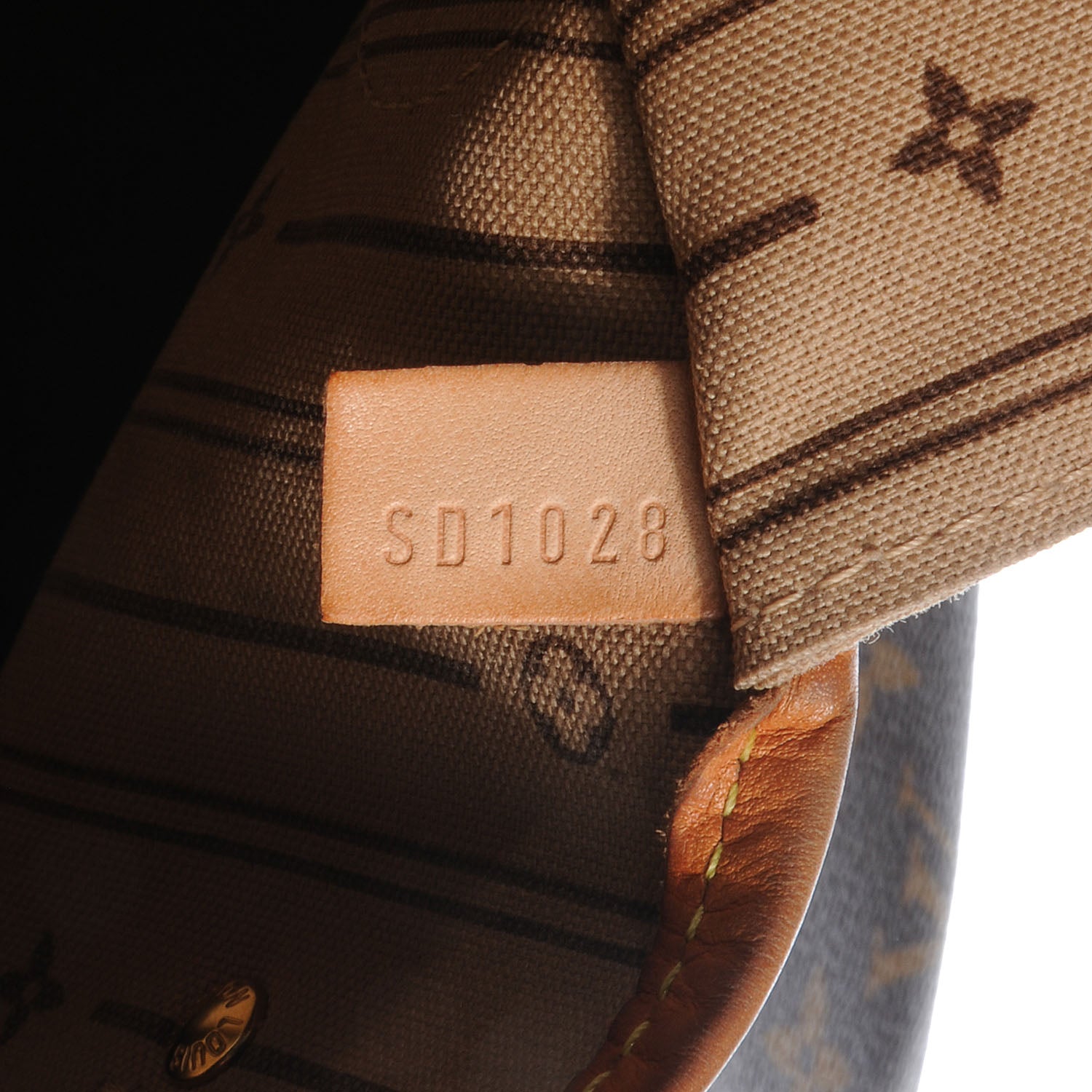 Louis Vuitton Monogram Neverfull MM 5 of 8
