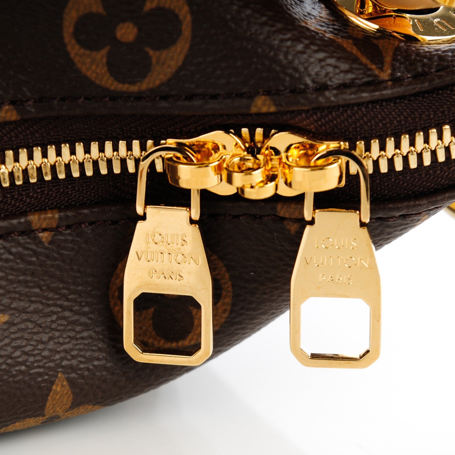 Louis Vuitton Monogram Berri PM 8 of 8