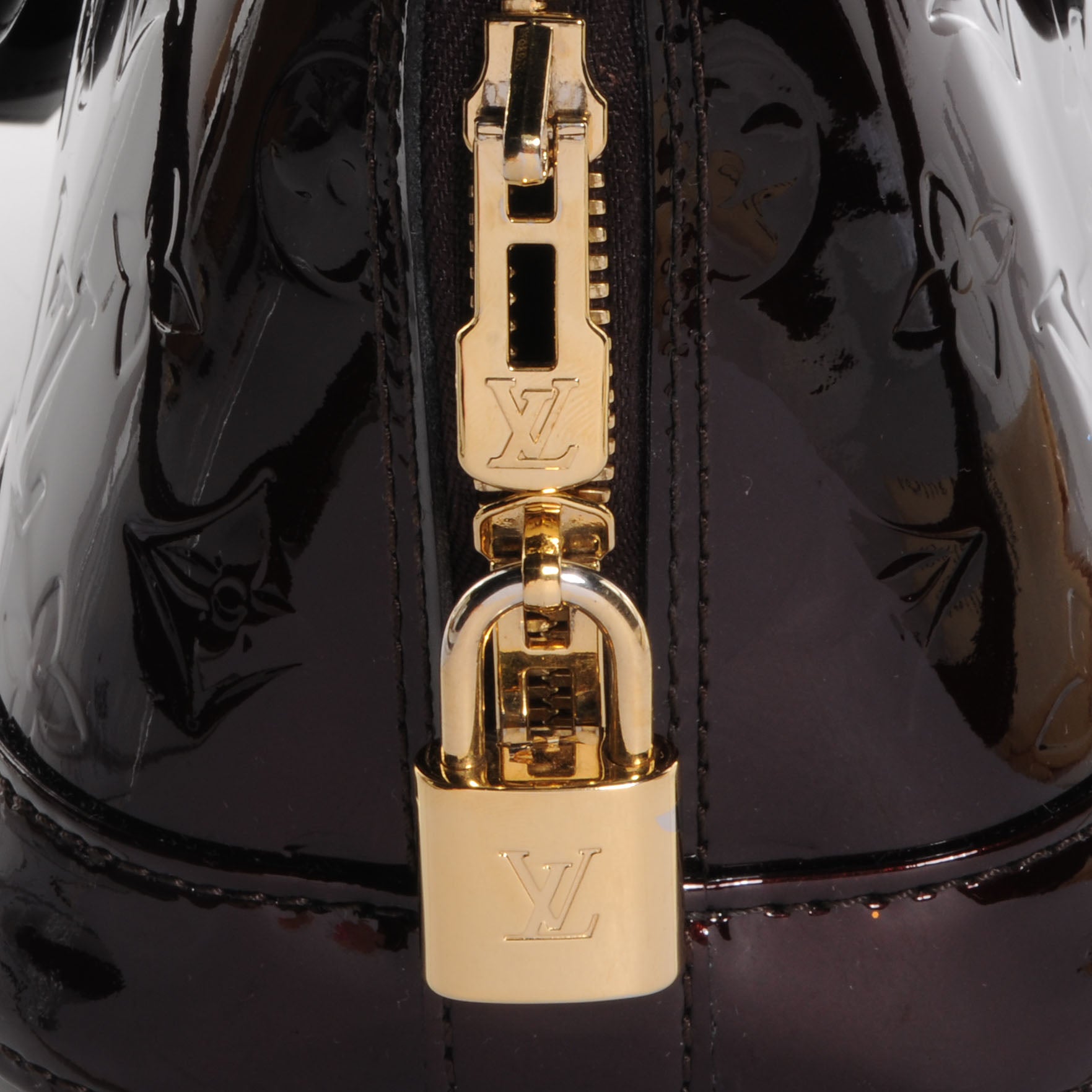 Louis Vuitton Vernis Alma BB Amarante 8 of 8