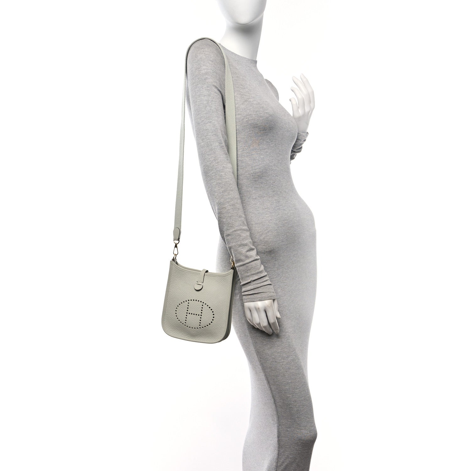 Hermes Taurillon Clemence Amazone Evelyne TPM Gris Neve 3 of 10