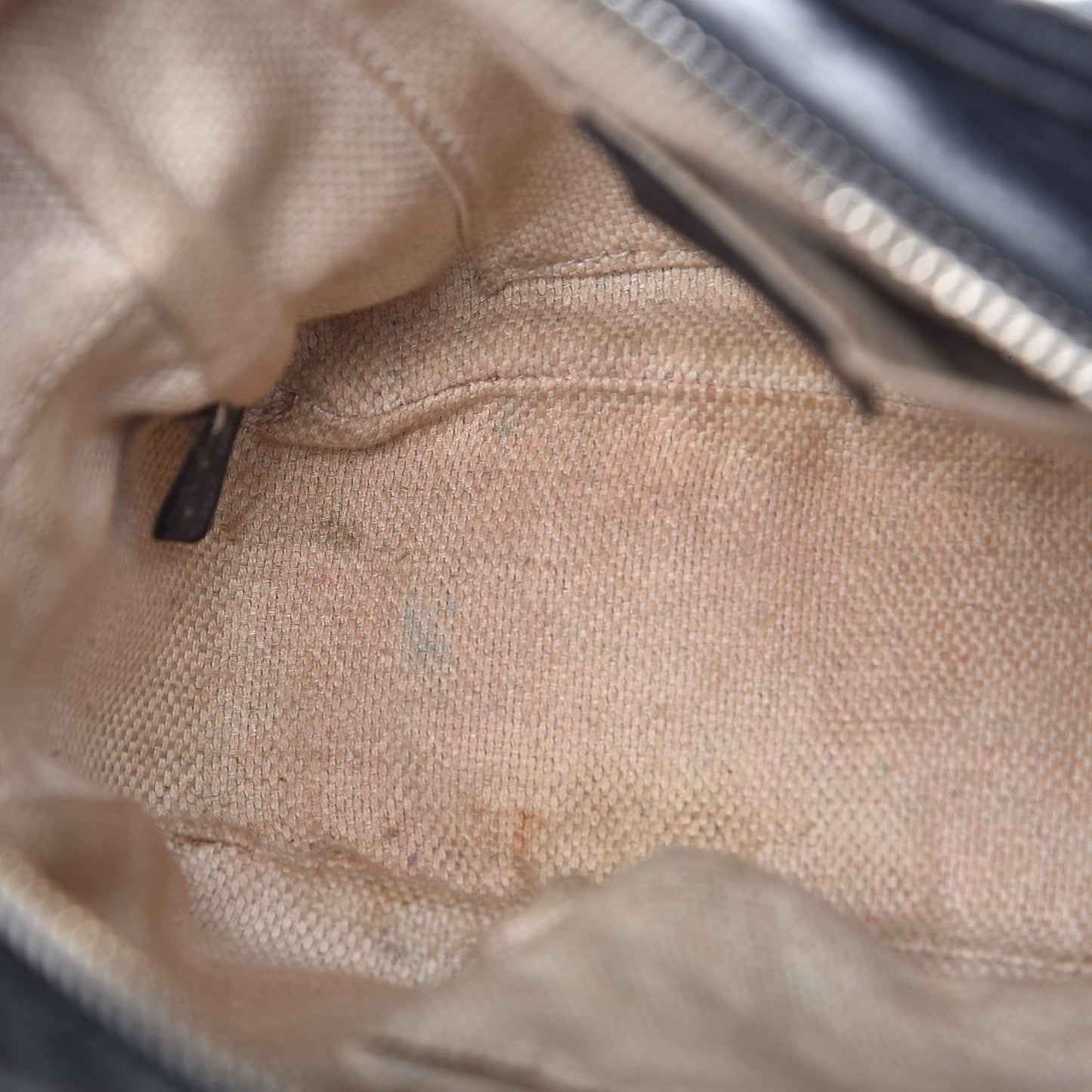 Pebbled Calfskin Small Soho Disco Bag Black