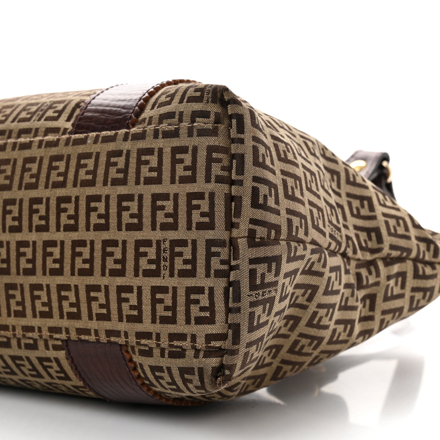 Fendi Zucchino Vitello Shopping Zip Tote Mogano Panna Bruciato 10 of 15