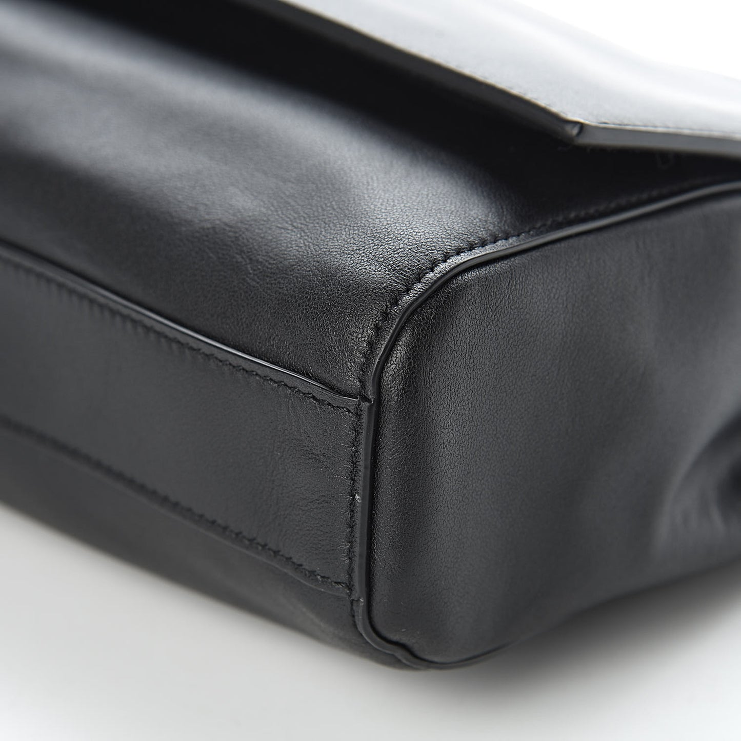 Smooth Calfskin Suede Medium Reversible Monogram Kate Satchel Black