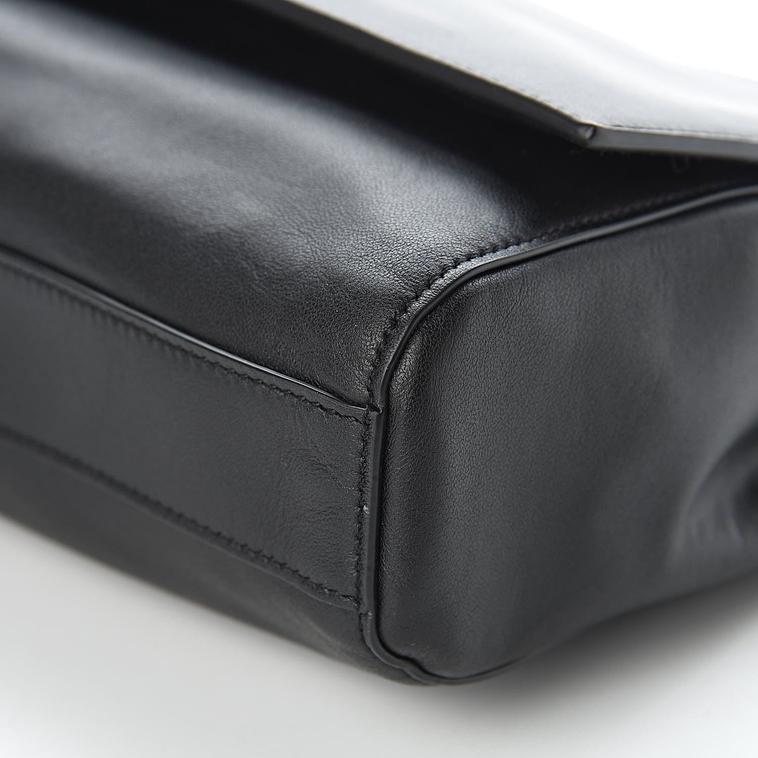 Saint Laurent Smooth Calfskin Suede Medium Reversible Monogram Kate Satchel Black 11 of 15