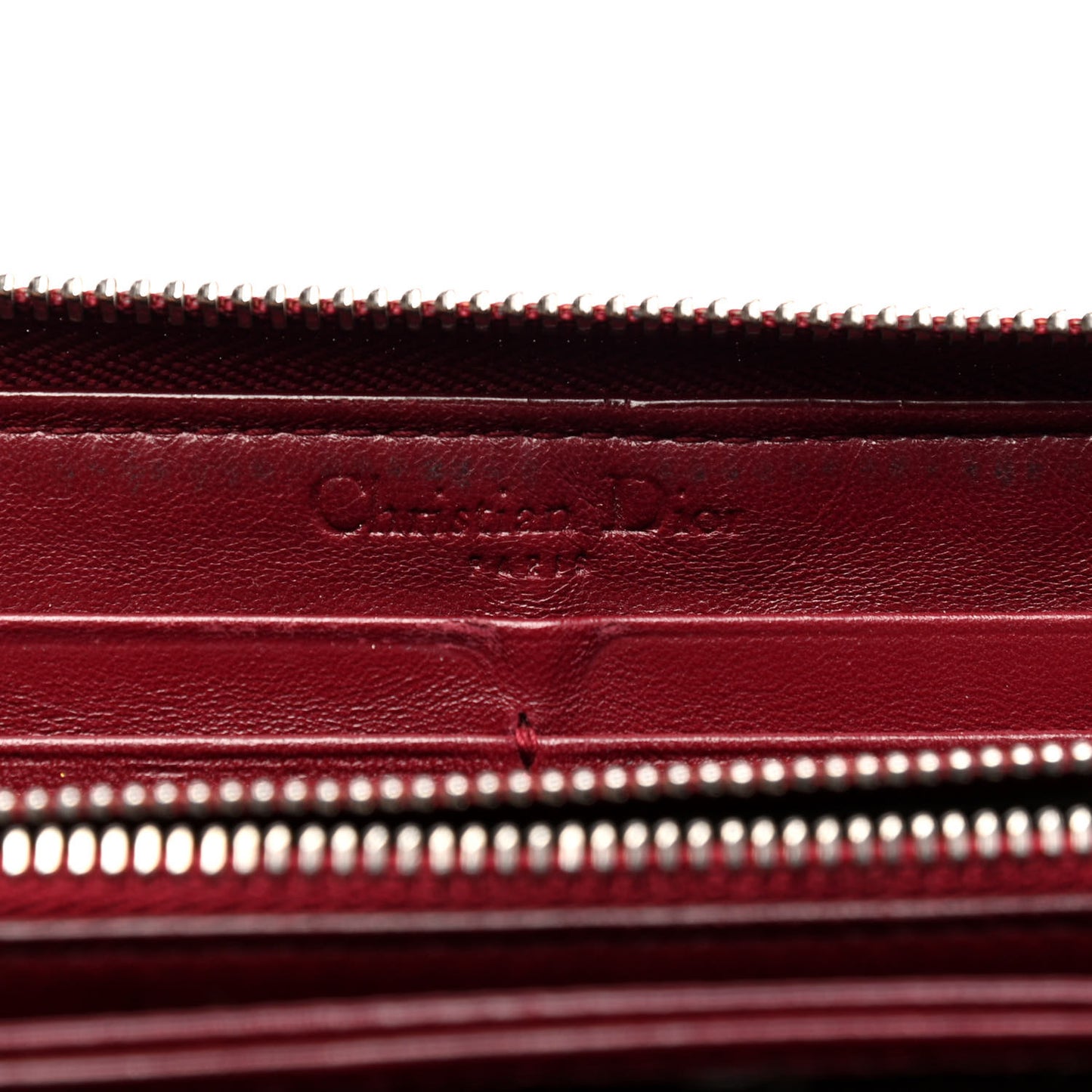 Patent Ultimate Voyageur Zip Around Wallet Red