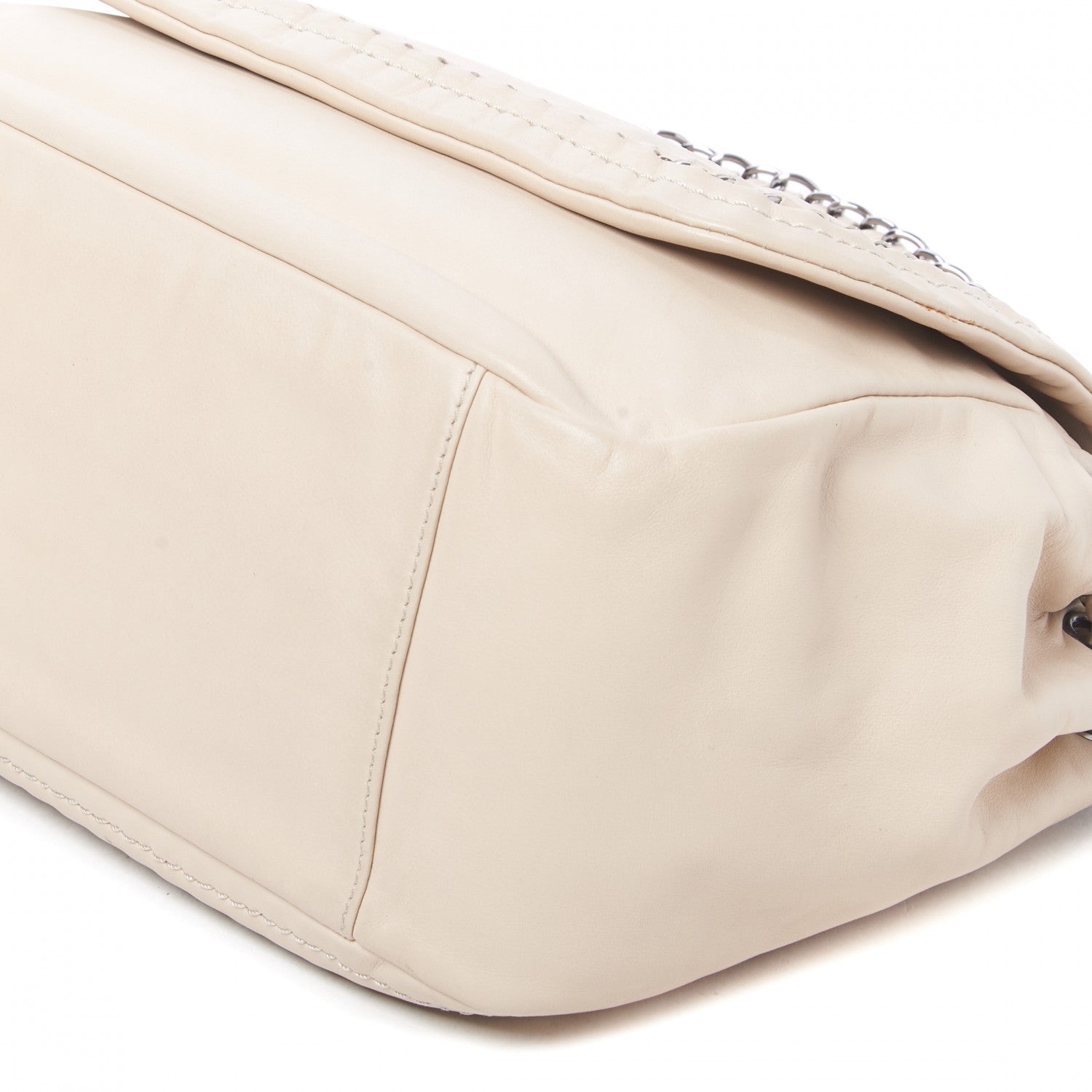 Chanel Smooth Calfskin Luxe Ligne Flap Light Beige 8 of 11