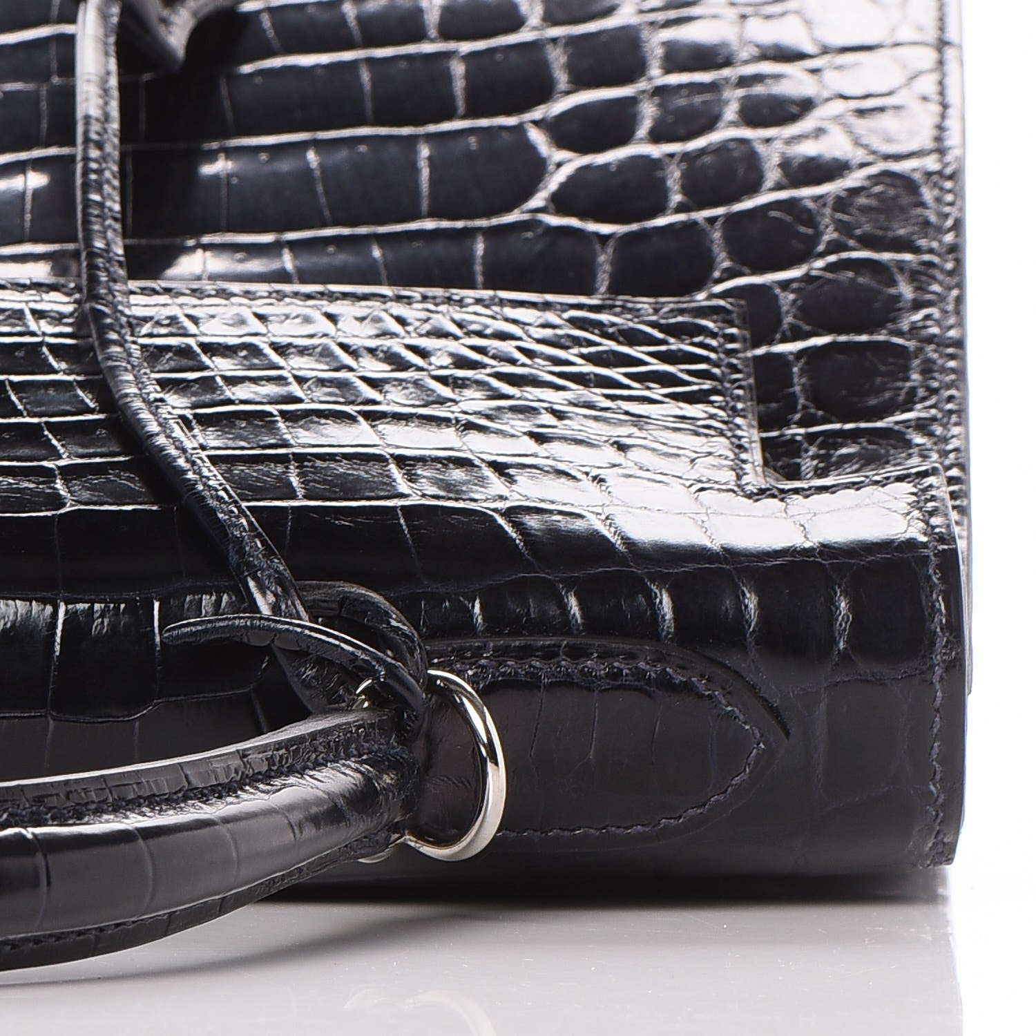 Hermes Shiny Niloticus Crocodile Kelly Sellier 32 9 of 36