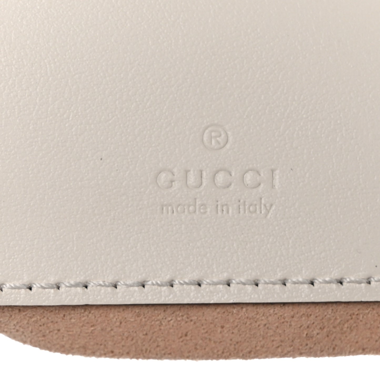 Calfskin Matelasse Mini GG Marmont 2.0 Bucket Bag White