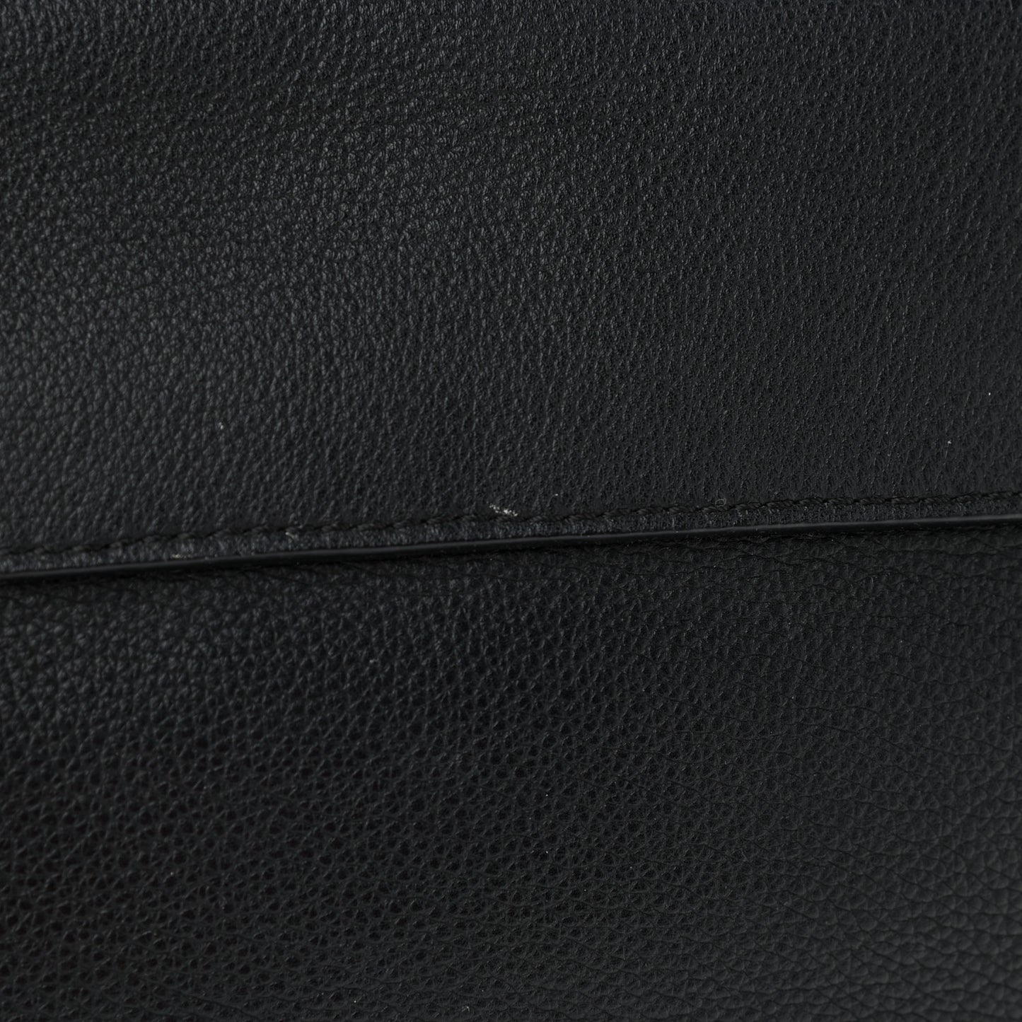Calfskin Lockme PM Black