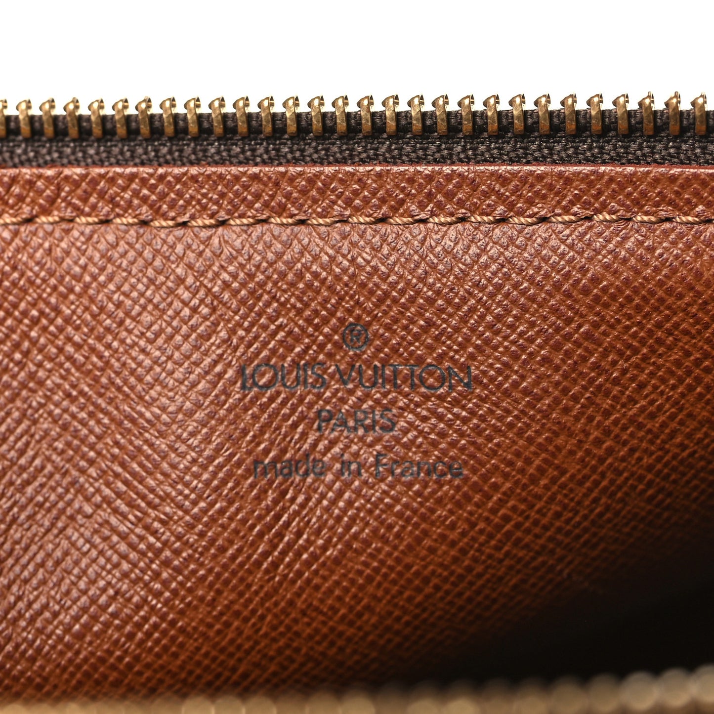 Monogram Papillon 26