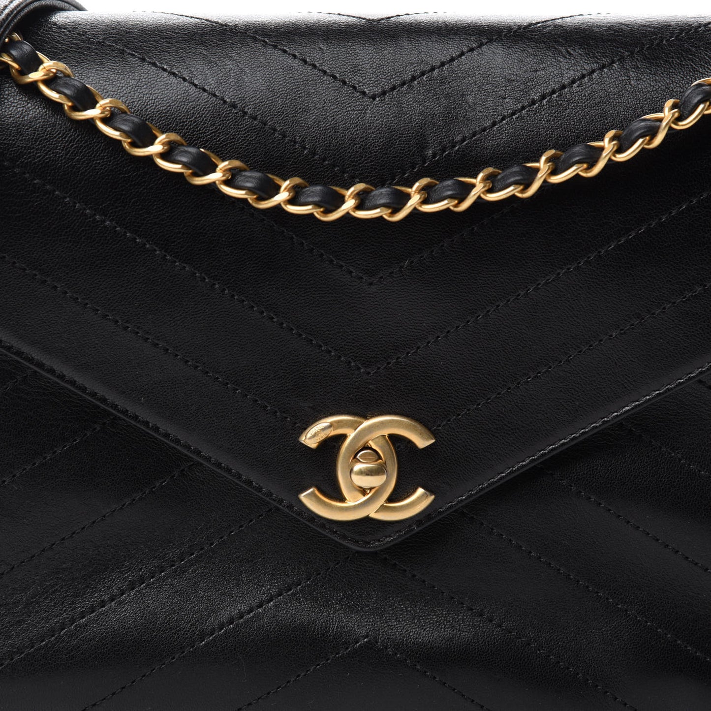 Lambskin Chevron Quilted Medium Envelope Flap Black