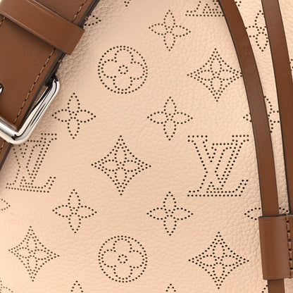 Louis Vuitton Mahina Muria Creme 7 of 9