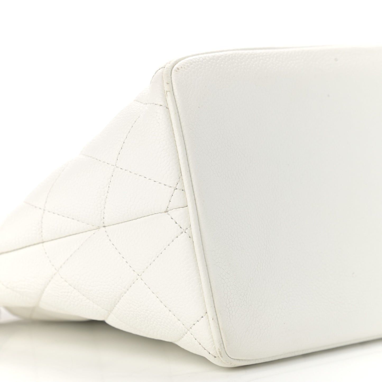 Caviar Quilted Medallion Tote White