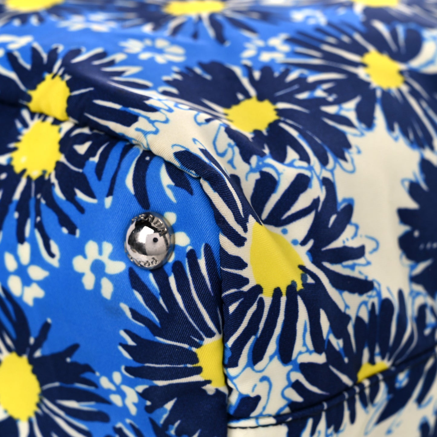 Tessuto Nylon Saffiano Floral Print Tote Bluette Dis Primule
