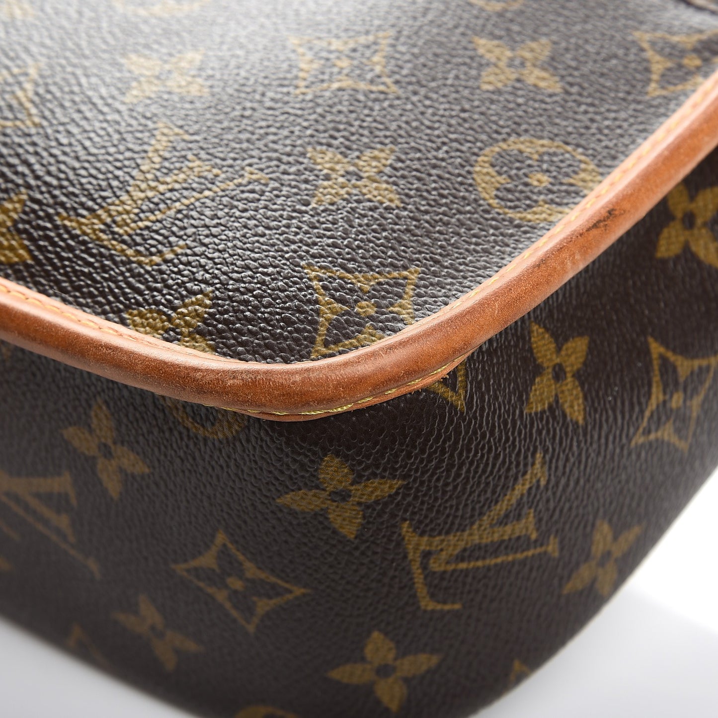 Monogram Sologne