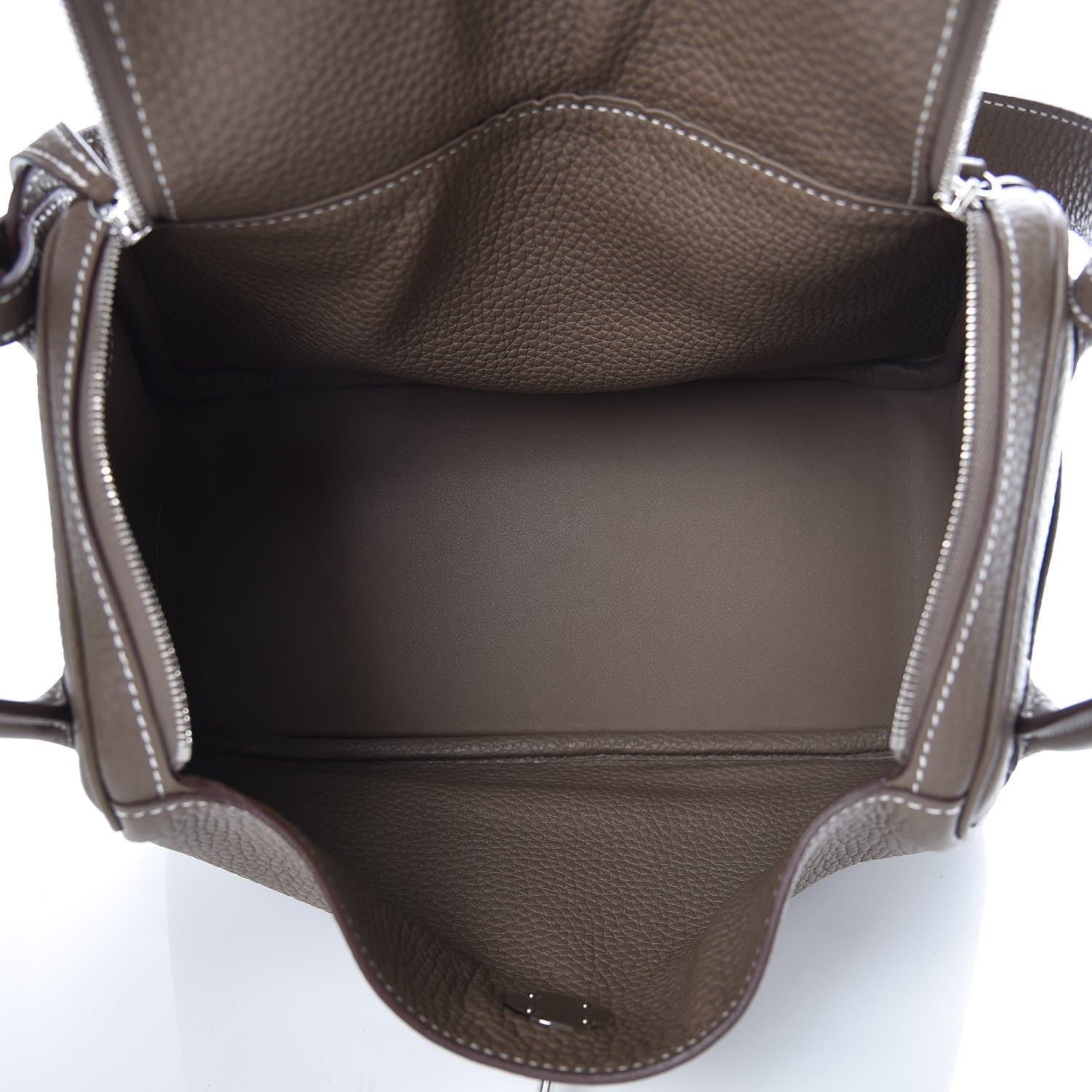 Hermes Taurillon Clemence Lindy 26 Etoupe 7 of 10