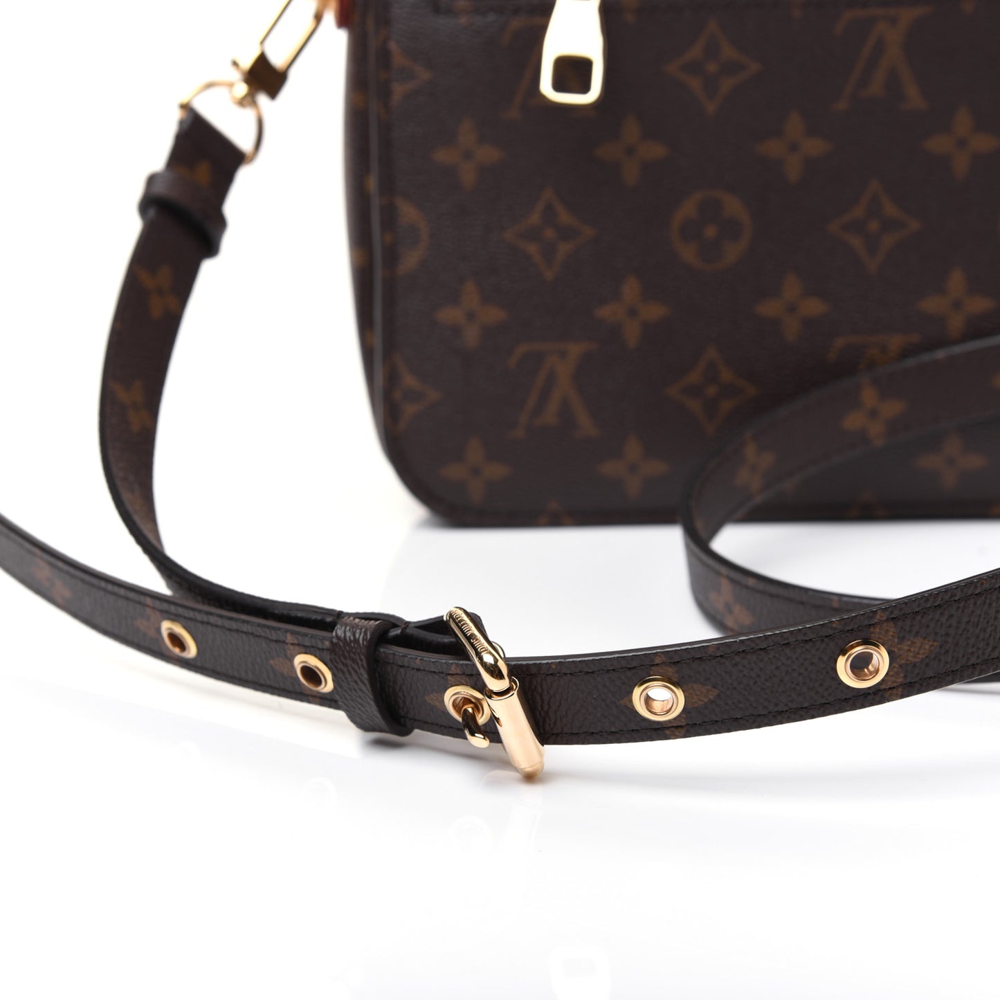 Monogram Pochette Metis