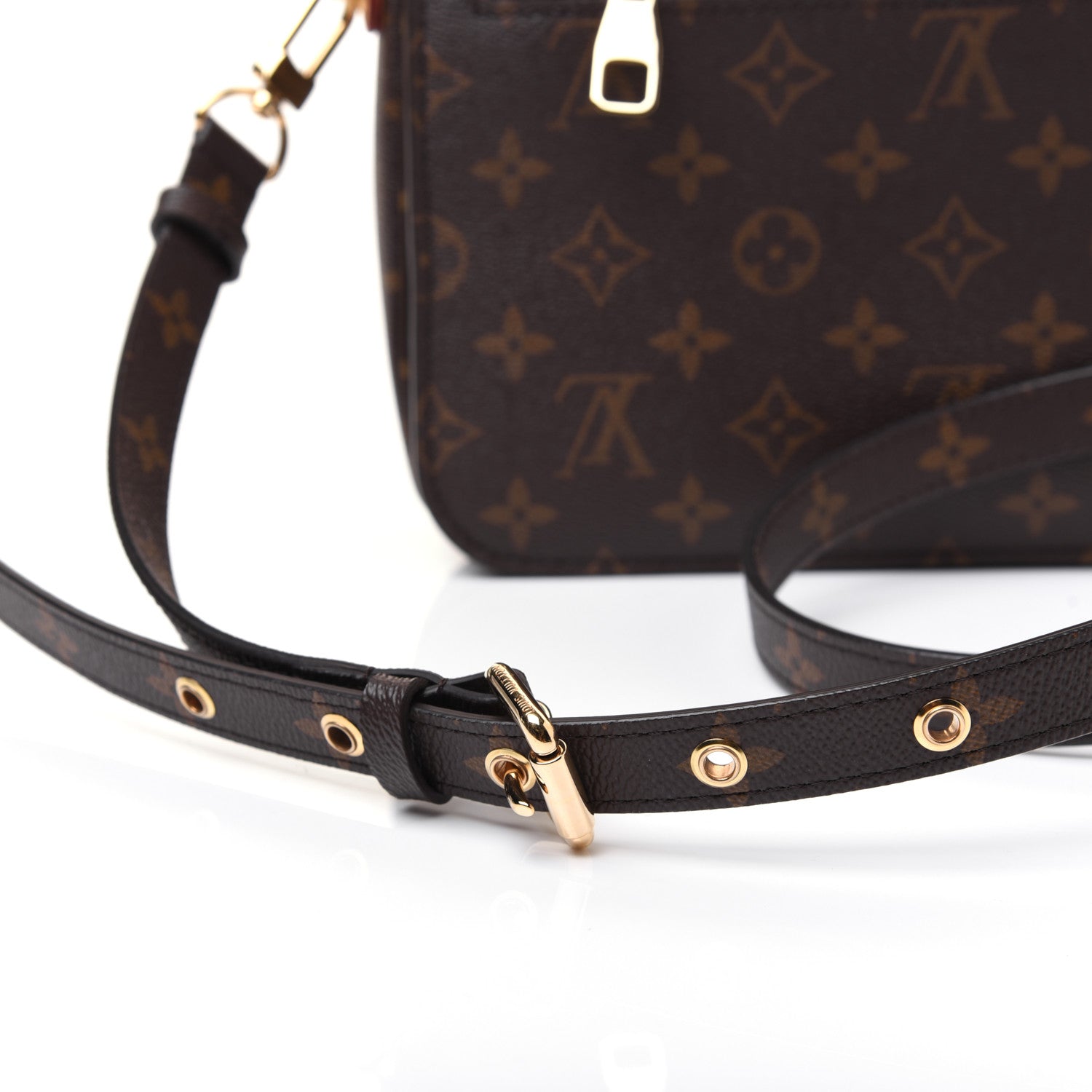Louis Vuitton Monogram Pochette Metis 19 of 20