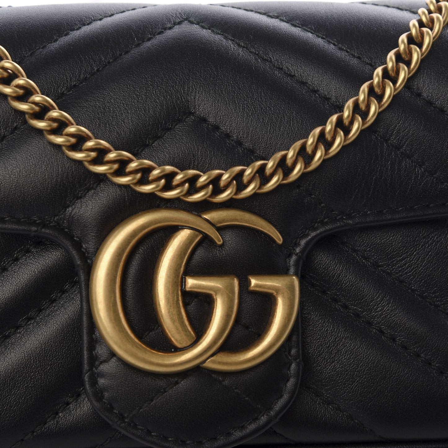 Calfskin Matelasse Super Mini GG Marmont Shoulder Bag Black