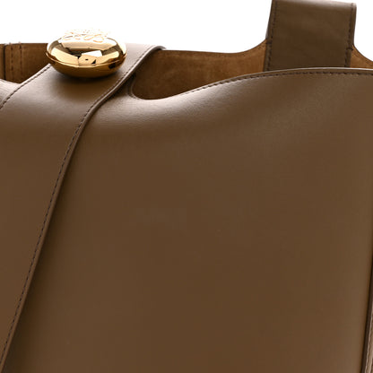 Loewe Smooth Calfskin Medium Pebble Bucket Bag Oak 8 of 11