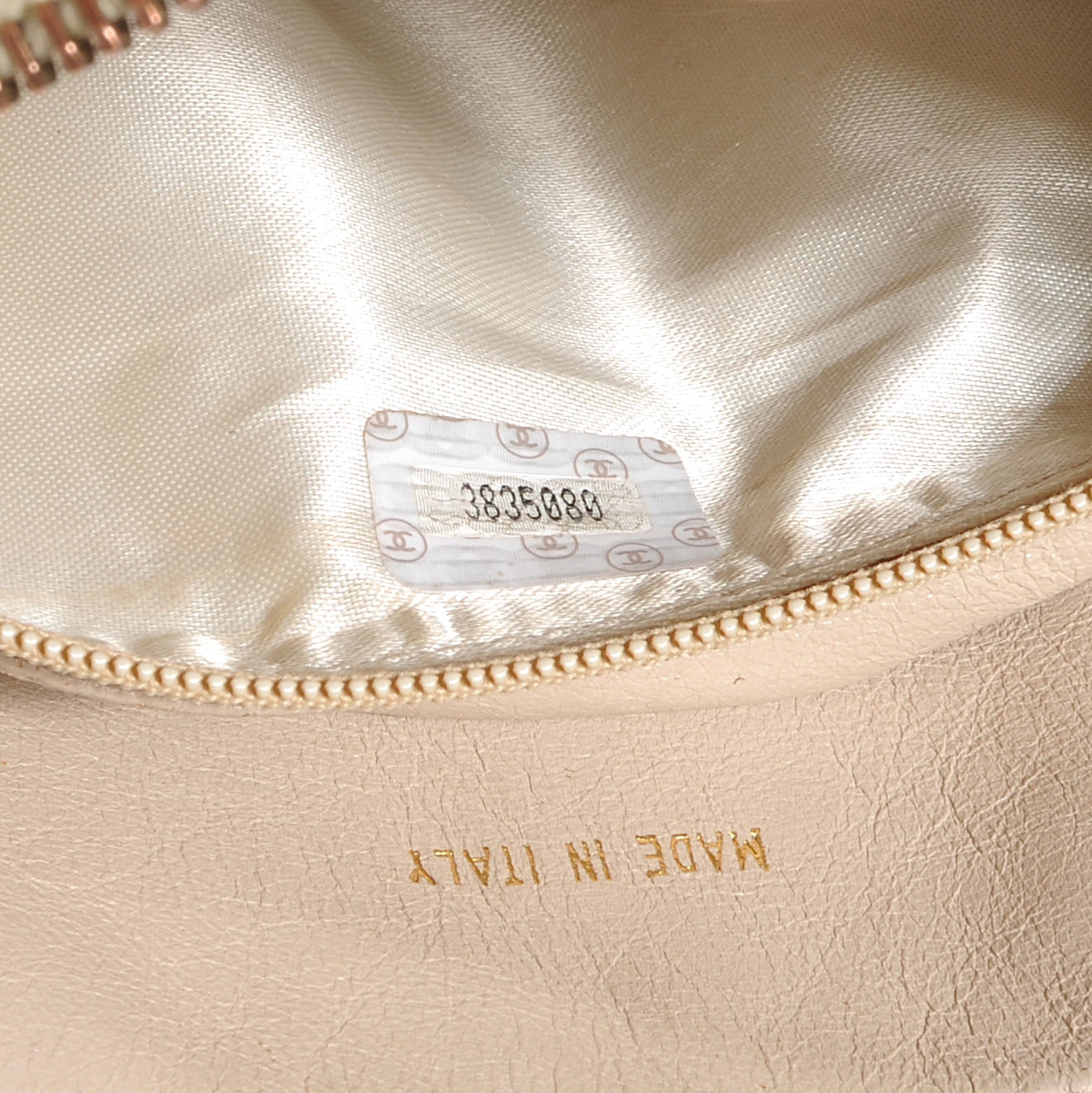 Caviar Camera Case Beige