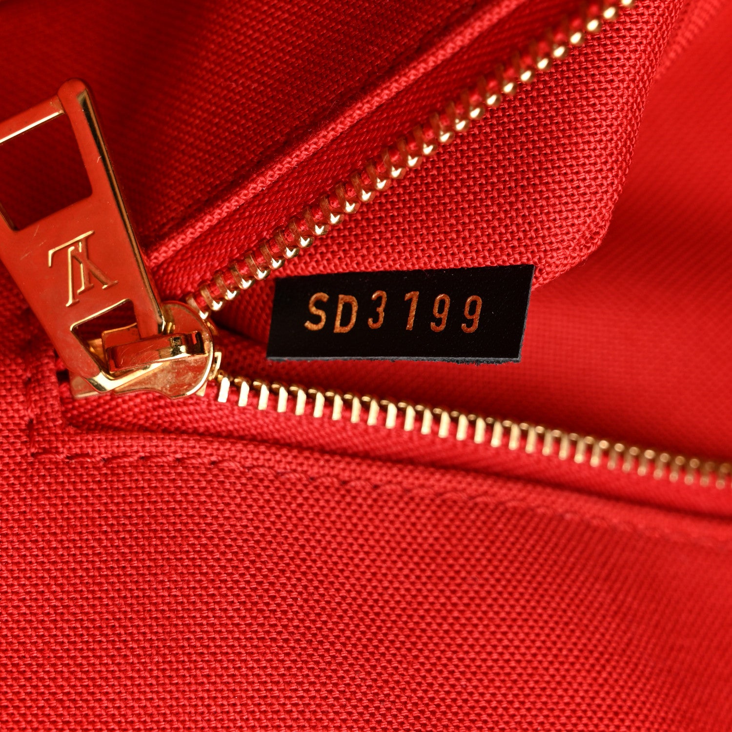 Louis Vuitton Reverse Monogram Giant Onthego GM 9 of 15