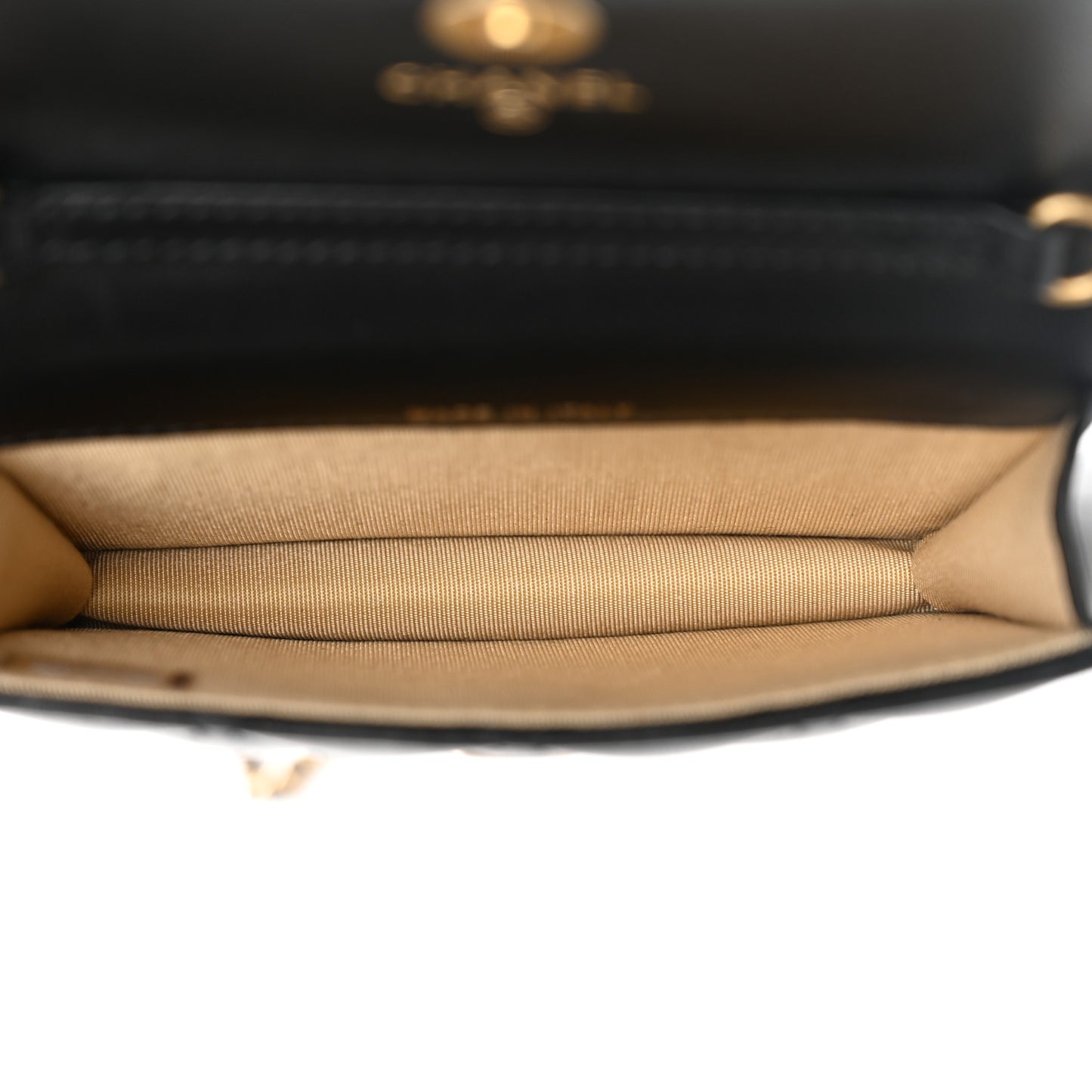 Lambskin Quilted Pearl Crush Clutch With Chain Black