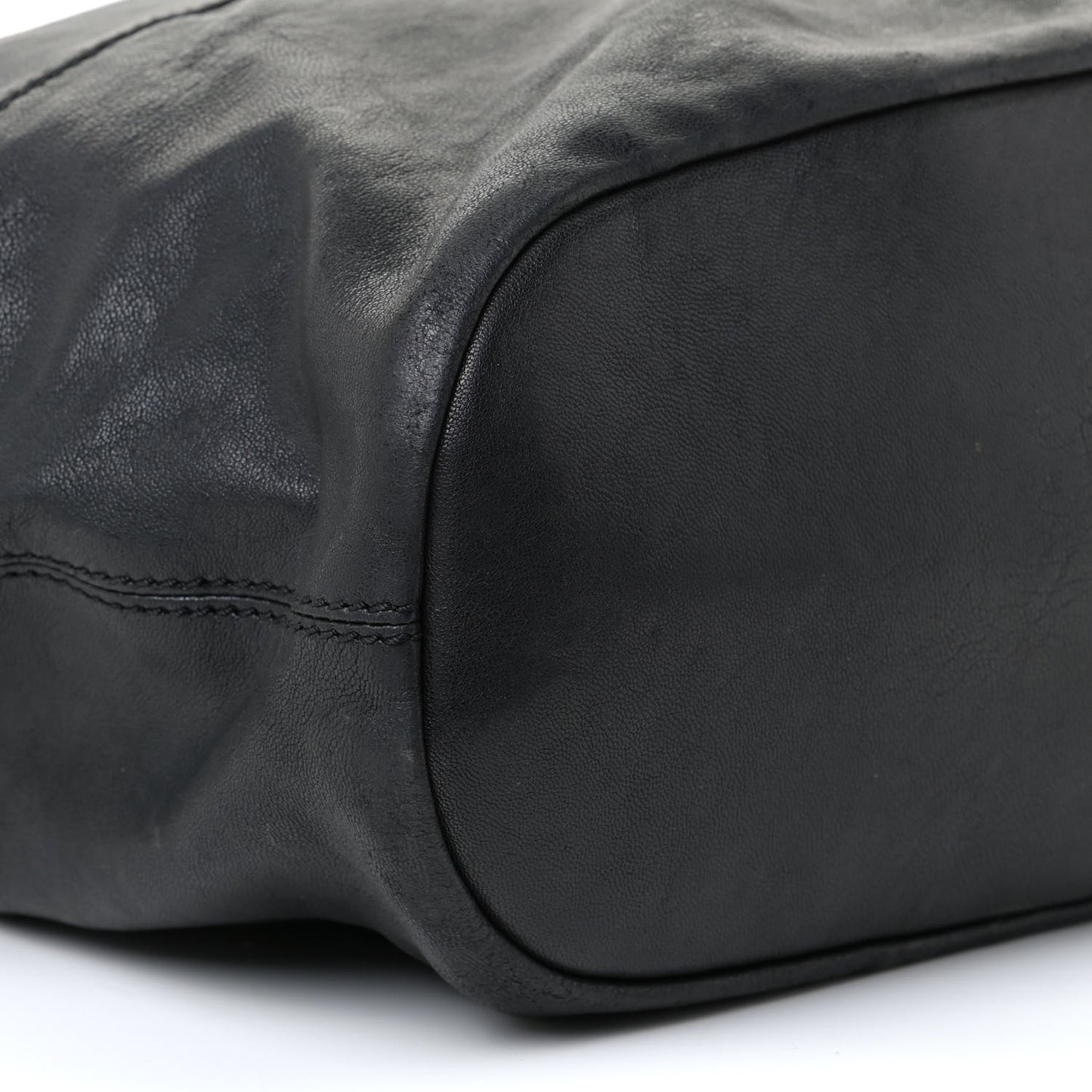 Lambskin Medium Nightingale Black