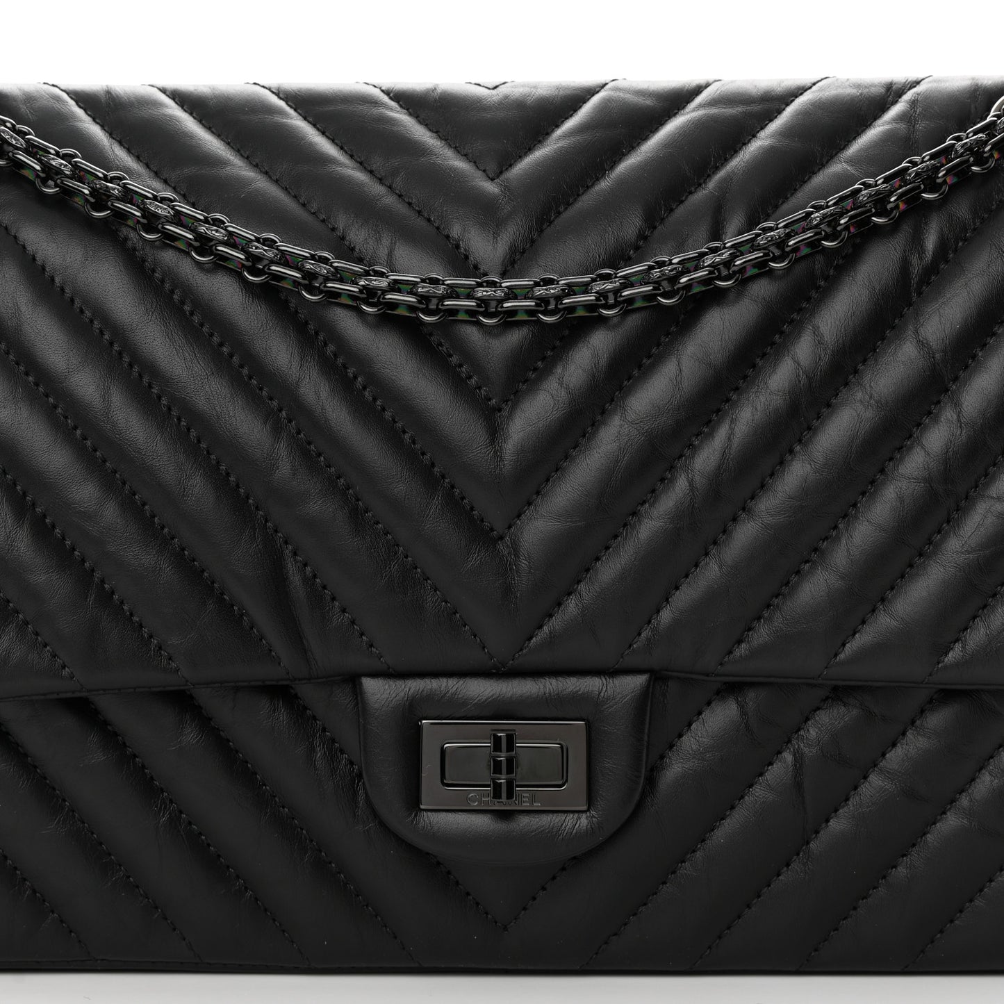 Aged Calfskin Chevron Quilted 2.55 Reissue 226 So Black