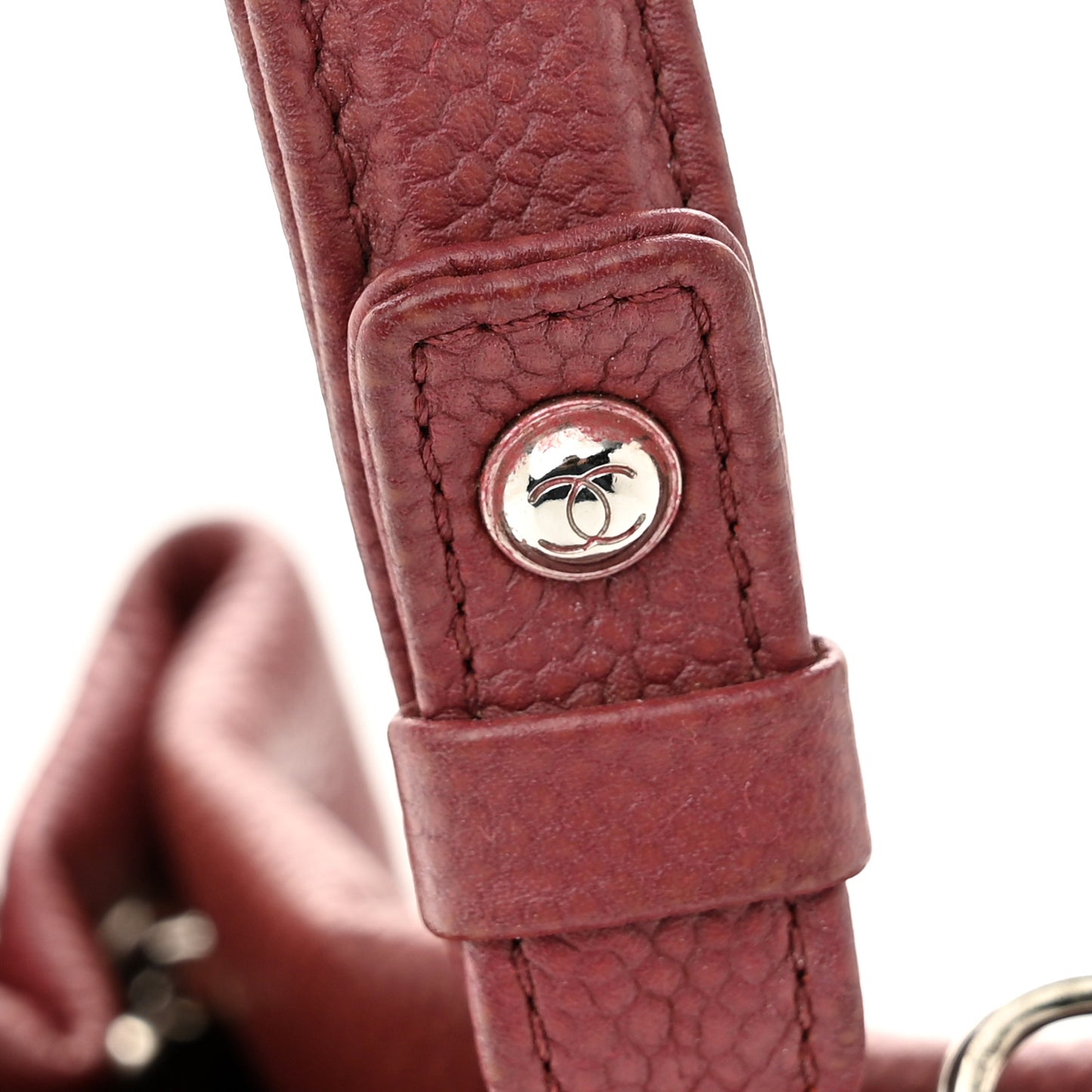 Caviar Flat Quilted CC Chain Bucket Drawstring Bag Burgundy