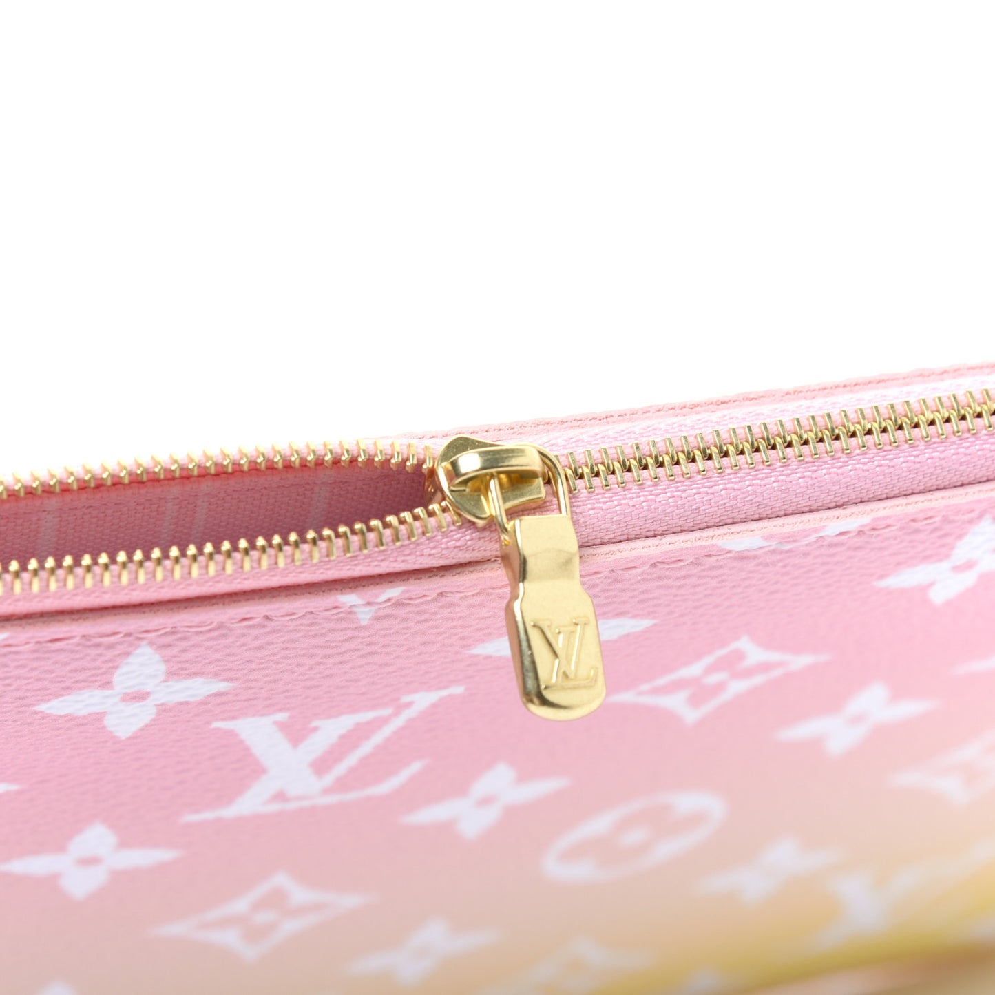 Monogram By The Pool Neverfull MM Pochette Light Pink