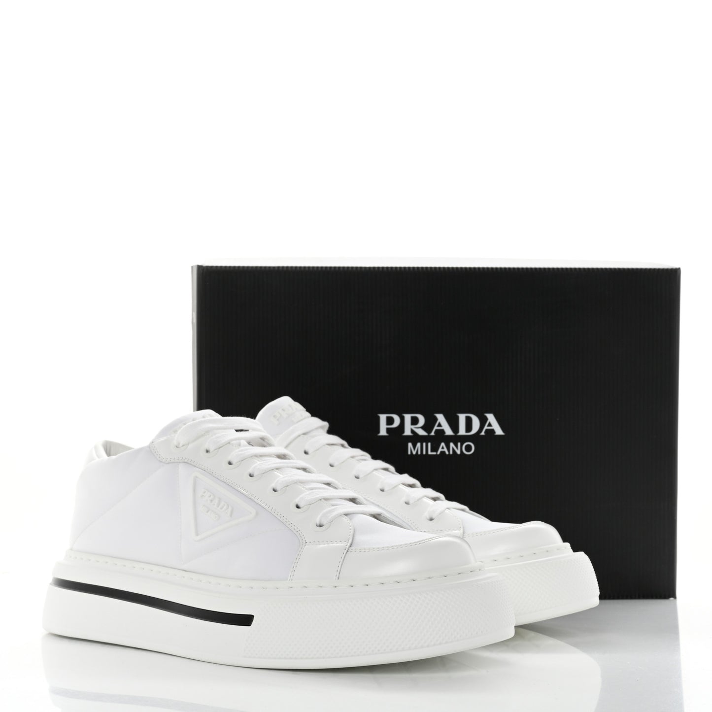 Re-Nylon Spazzolato Rubber Triangle Logo Macro Quilted Mens 35mm Platform Sneakers 10 White