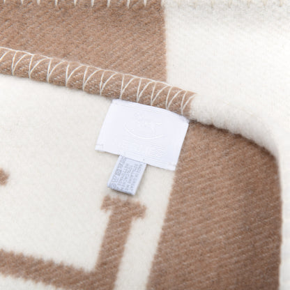 Hermes Wool Cashmere Avalon Baby Blanket Noisette Moyen White 3 of 4