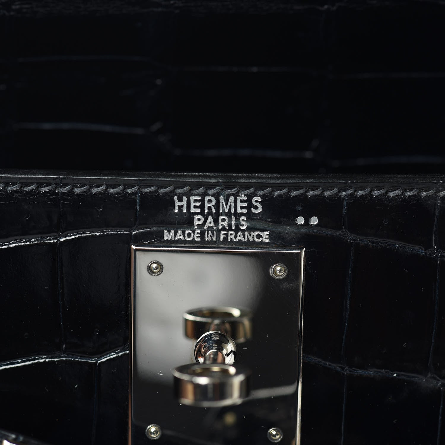 Hermes Shiny Niloticus Crocodile Kelly Sellier 28 Bleu Marine 19 of 42