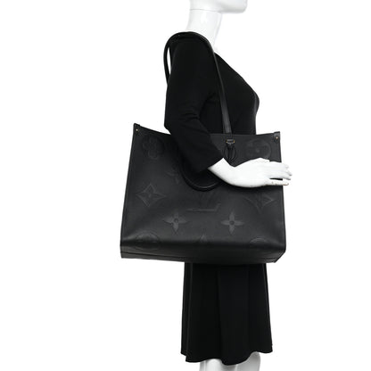 Louis Vuitton Empreinte Monogram Giant Onthego GM Black 2 of 10